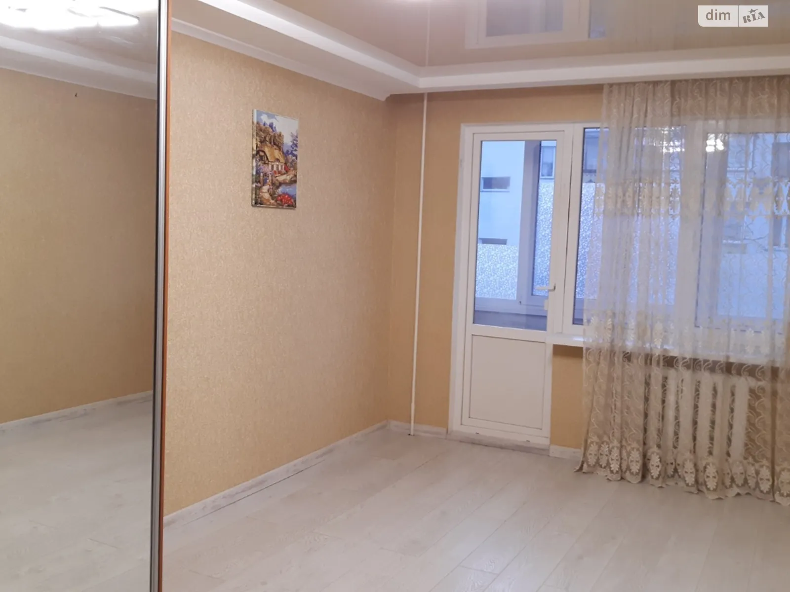 Продається 2-кімнатна квартира 45 кв. м у Черкасах, вул. Солом’янська(Толстого), 46