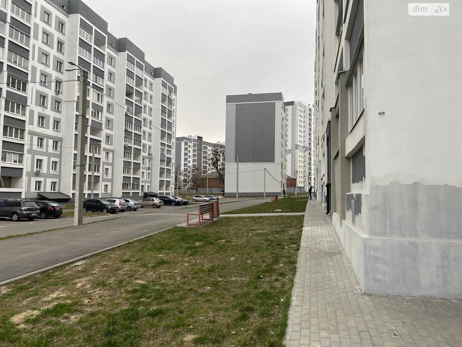 Продается 1-комнатная квартира 48 кв. м в Харькове, ул. Полтавский Шлях, 184А корпус 2