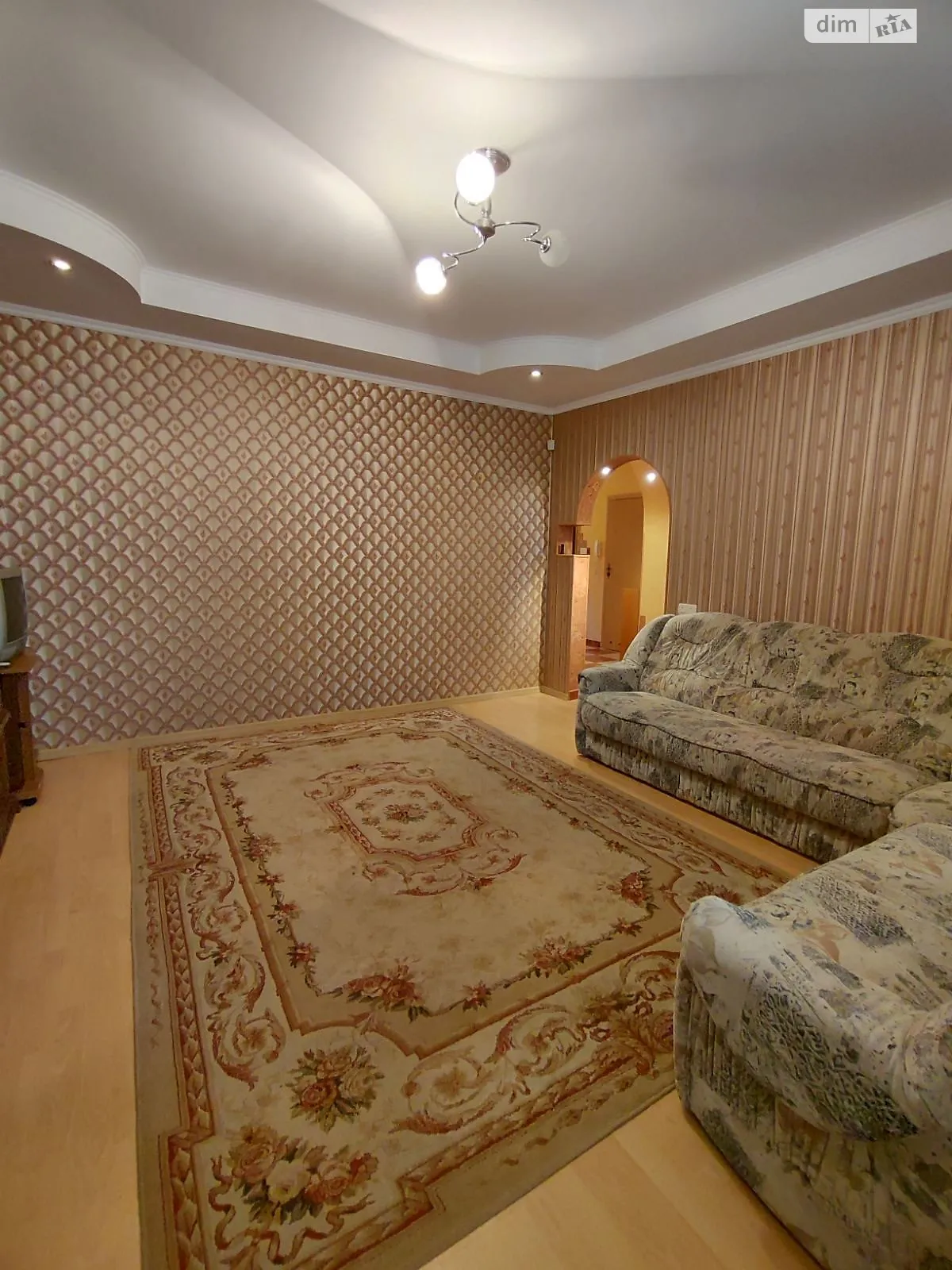 2-комнатная квартира 70 кв. м в Луцке, цена: 85000 $