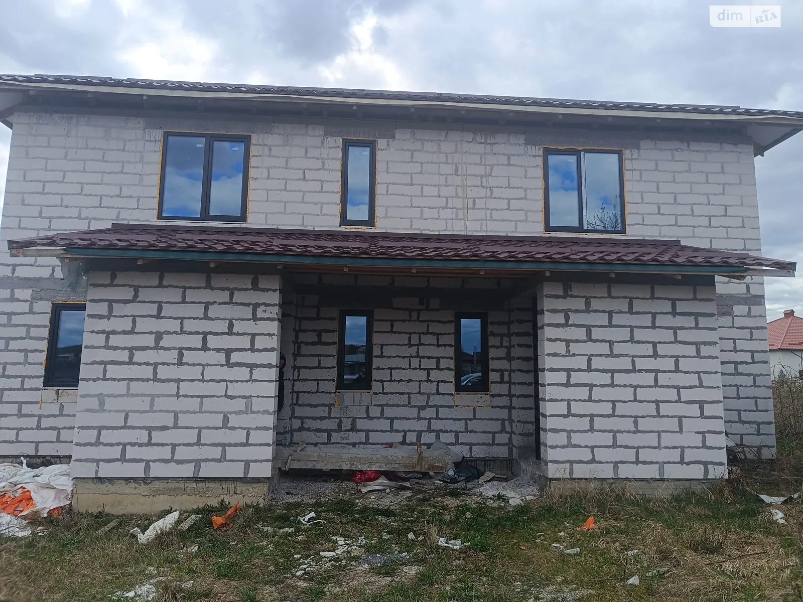 Продається будинок 2 поверховий 210 кв. м з меблями, цена: 95000 $