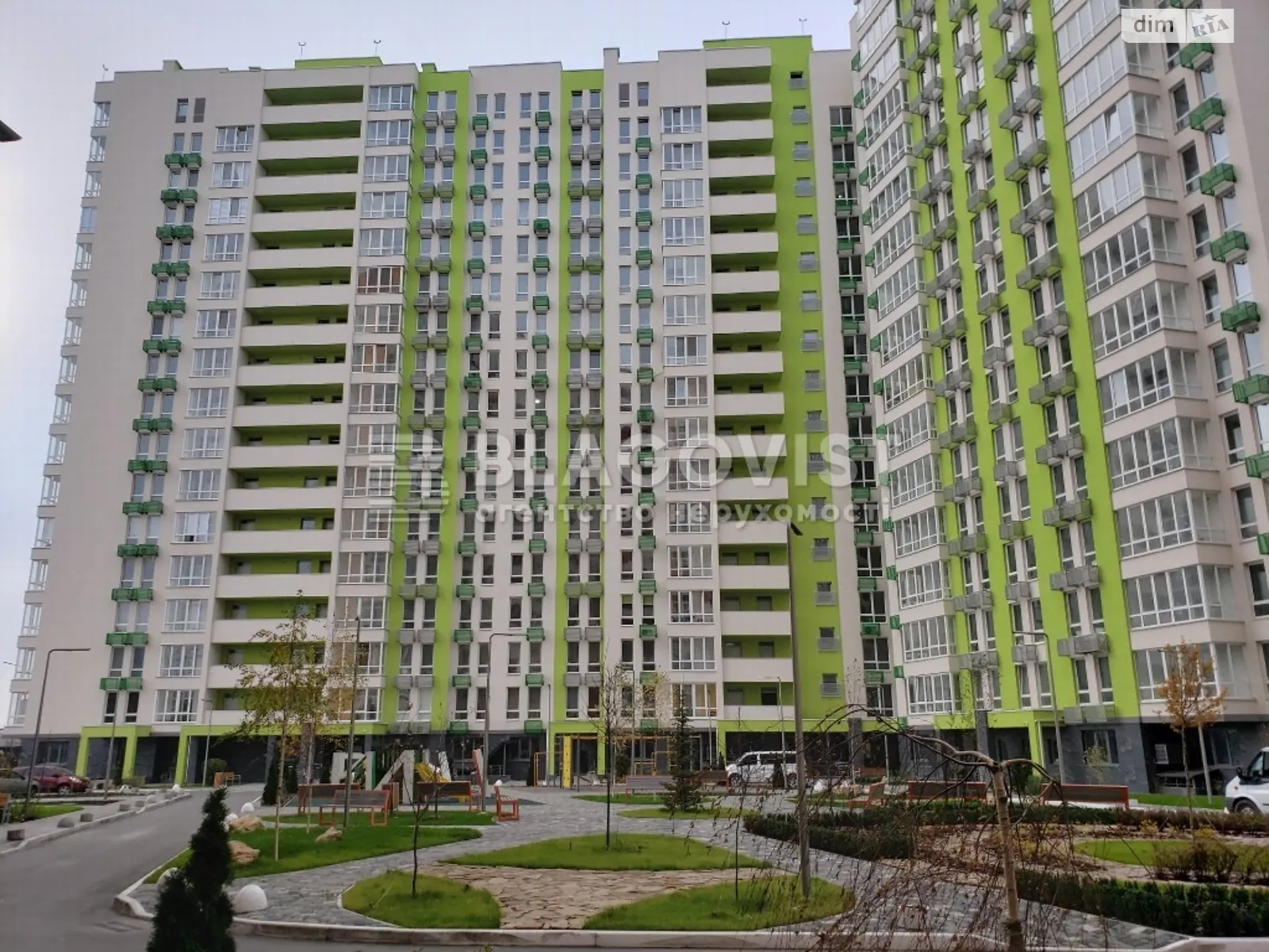 Продается 3-комнатная квартира 83 кв. м в Киеве, ул. Победы, 67В