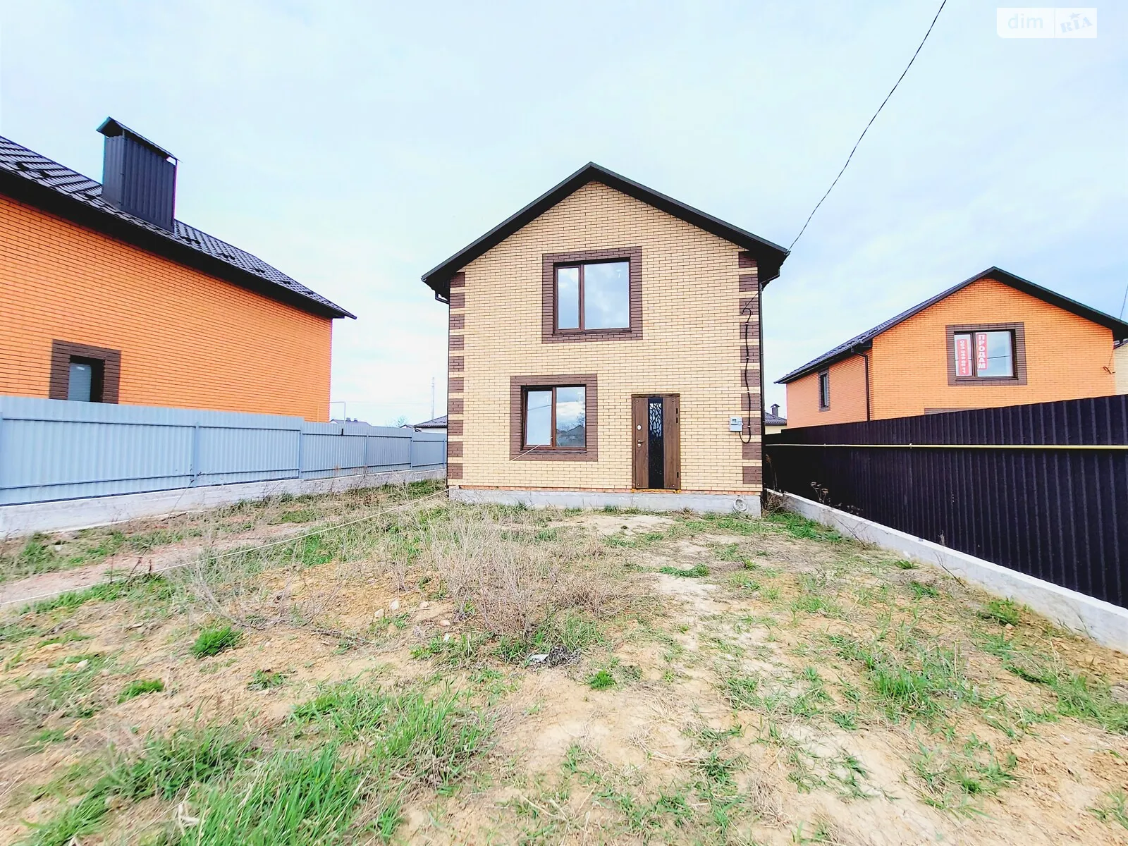 Продается дом на 2 этажа 115 кв. м с балконом, цена: 85000 $ - фото 1