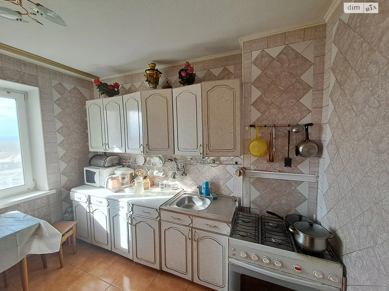 Сдается в аренду комната 68 кв. м в Киеве, цена: 2500 грн - фото 1