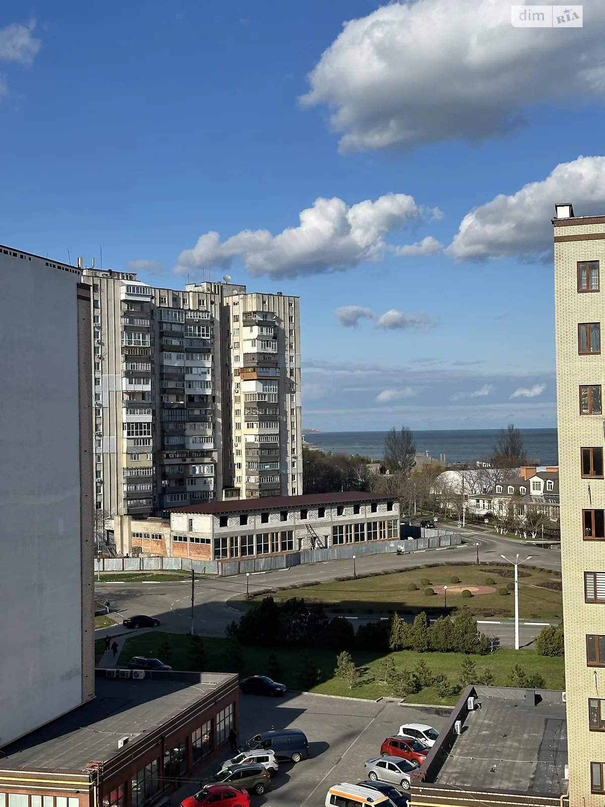 Продается 1-комнатная квартира 47 кв. м в Черноморске - фото 4