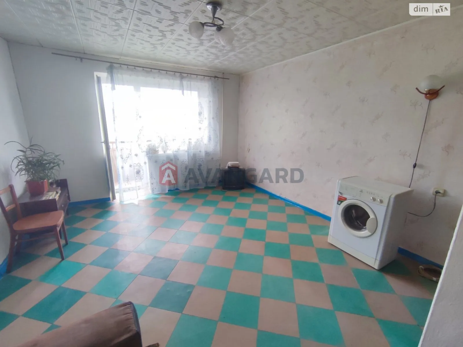 Продается 1-комнатная квартира 36 кв. м в Каменском, цена: 11300 $