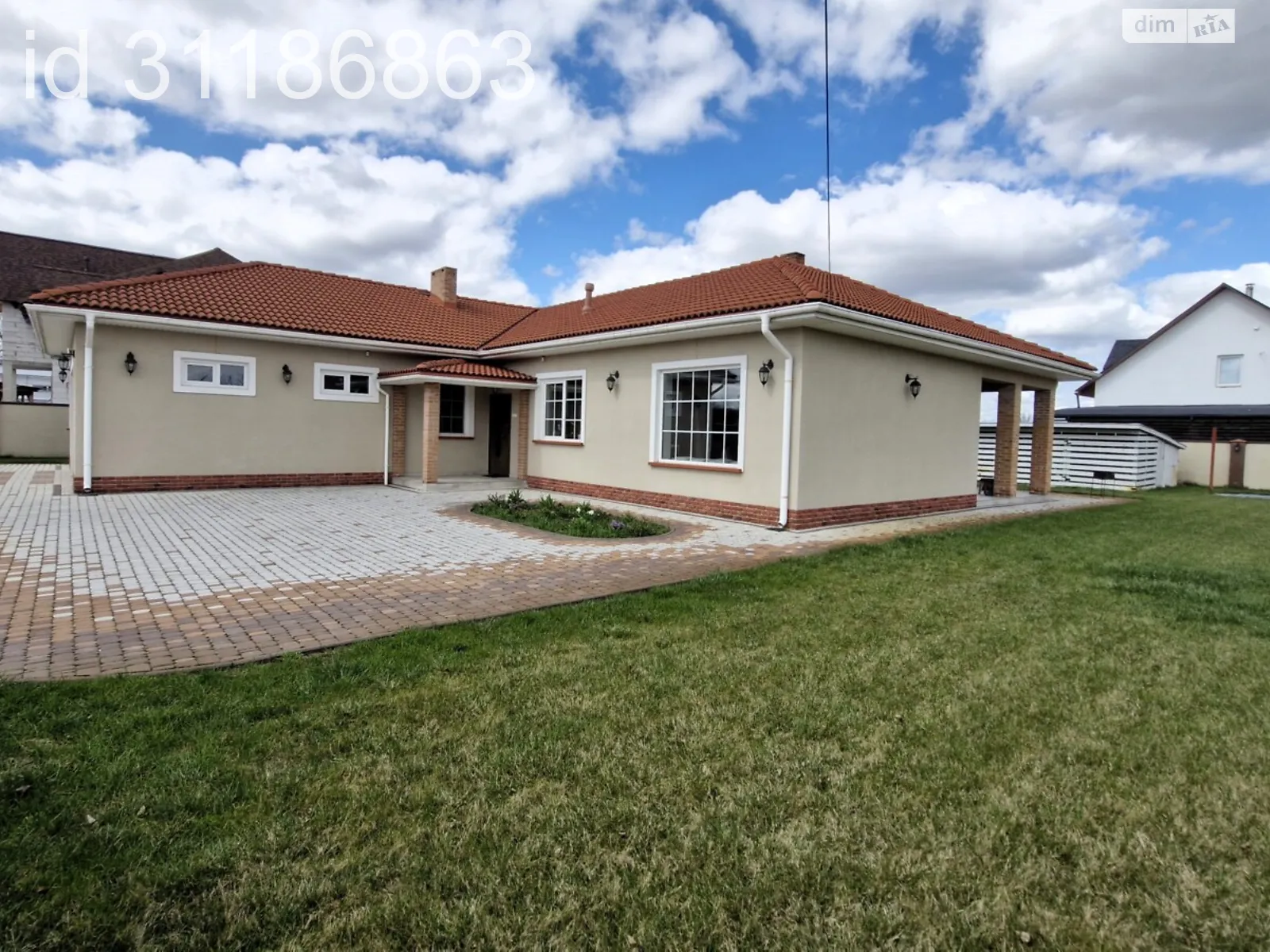 Продается одноэтажный дом 220 кв. м с террасой, цена: 250000 $ - фото 1