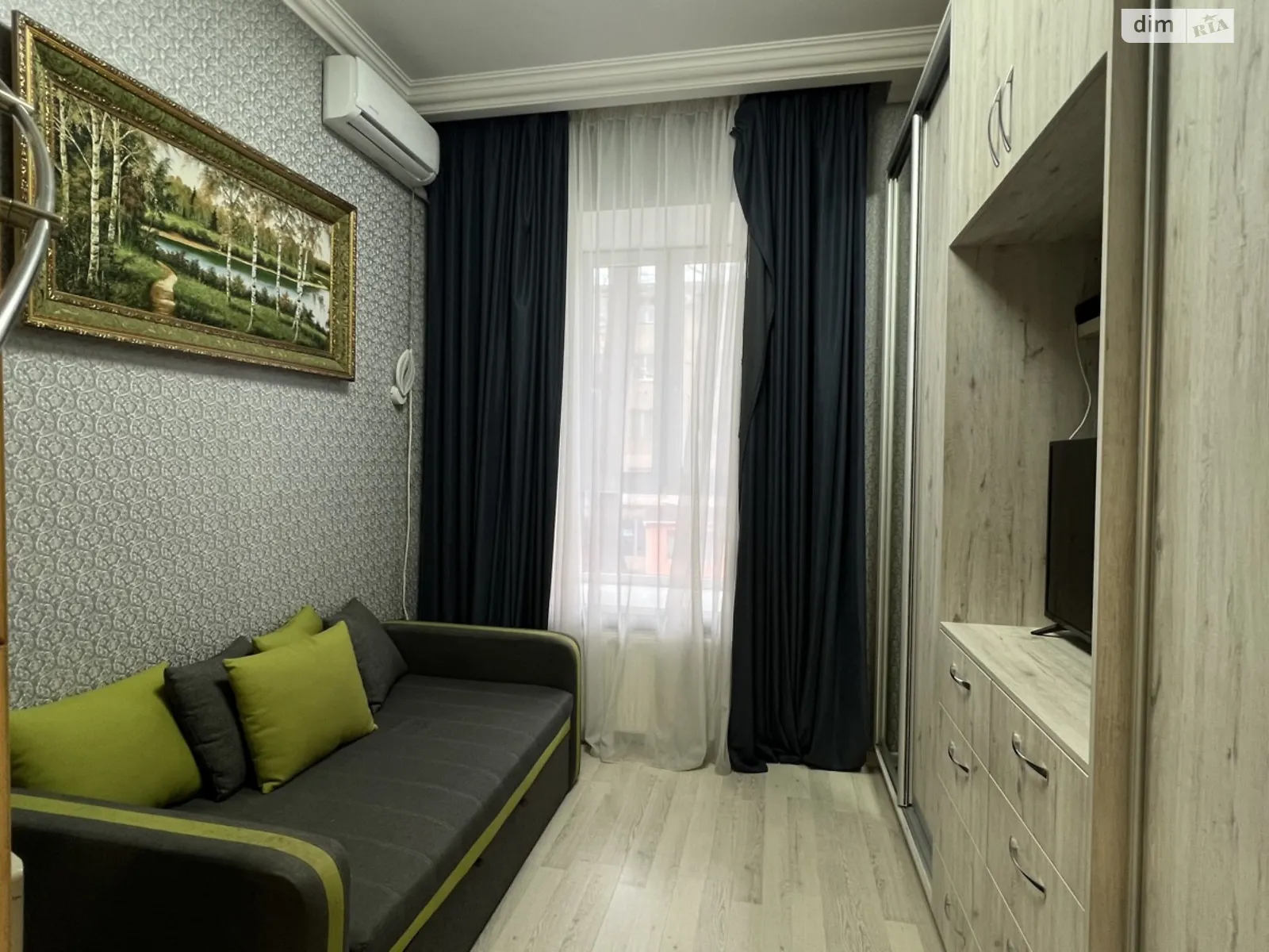 Продается 1-комнатная квартира 26 кв. м в Одессе, ул. Дальницкая - фото 1