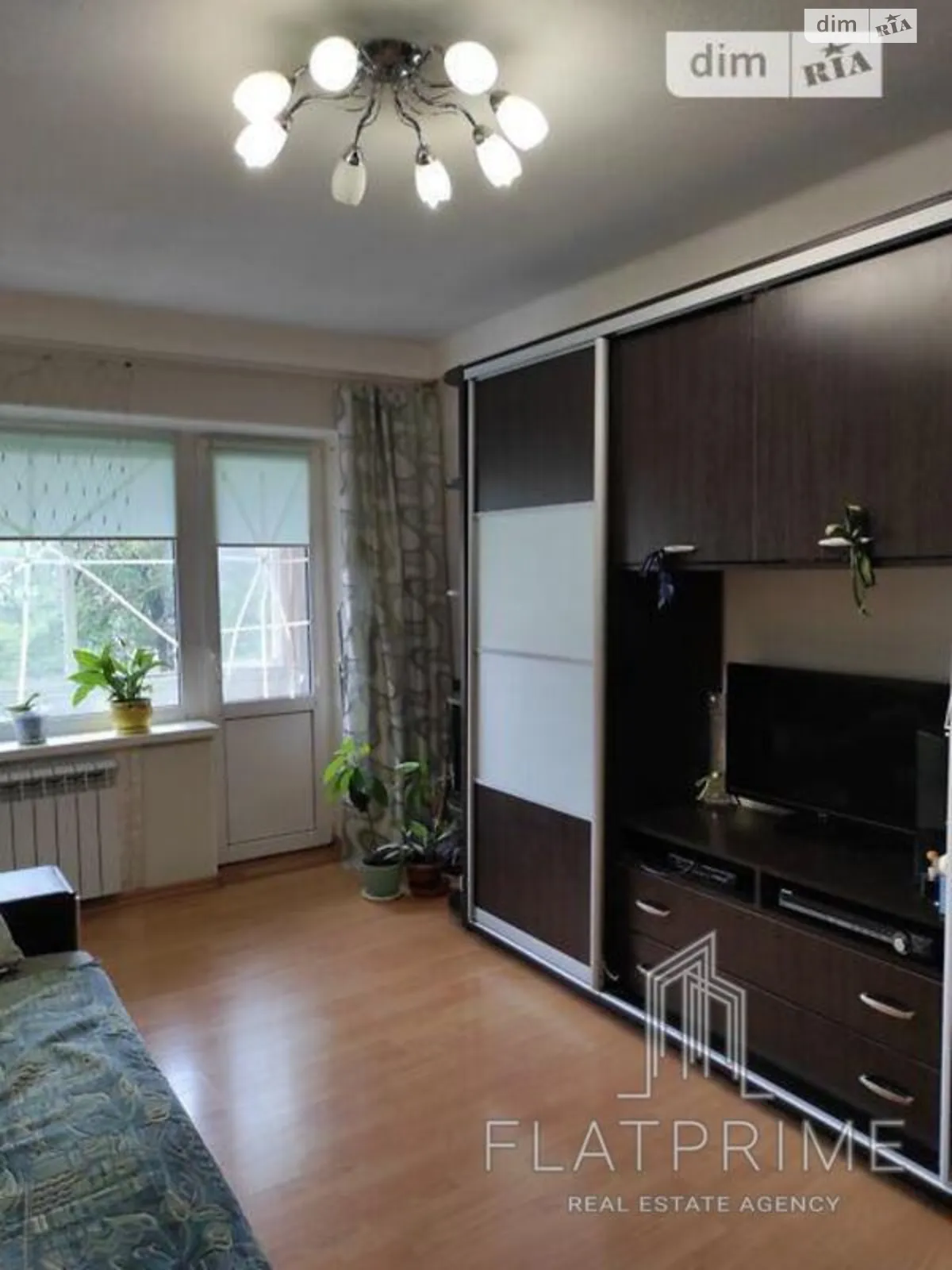 Продается 2-комнатная квартира 45 кв. м в Киеве, ул. Космическая, 3 - фото 1