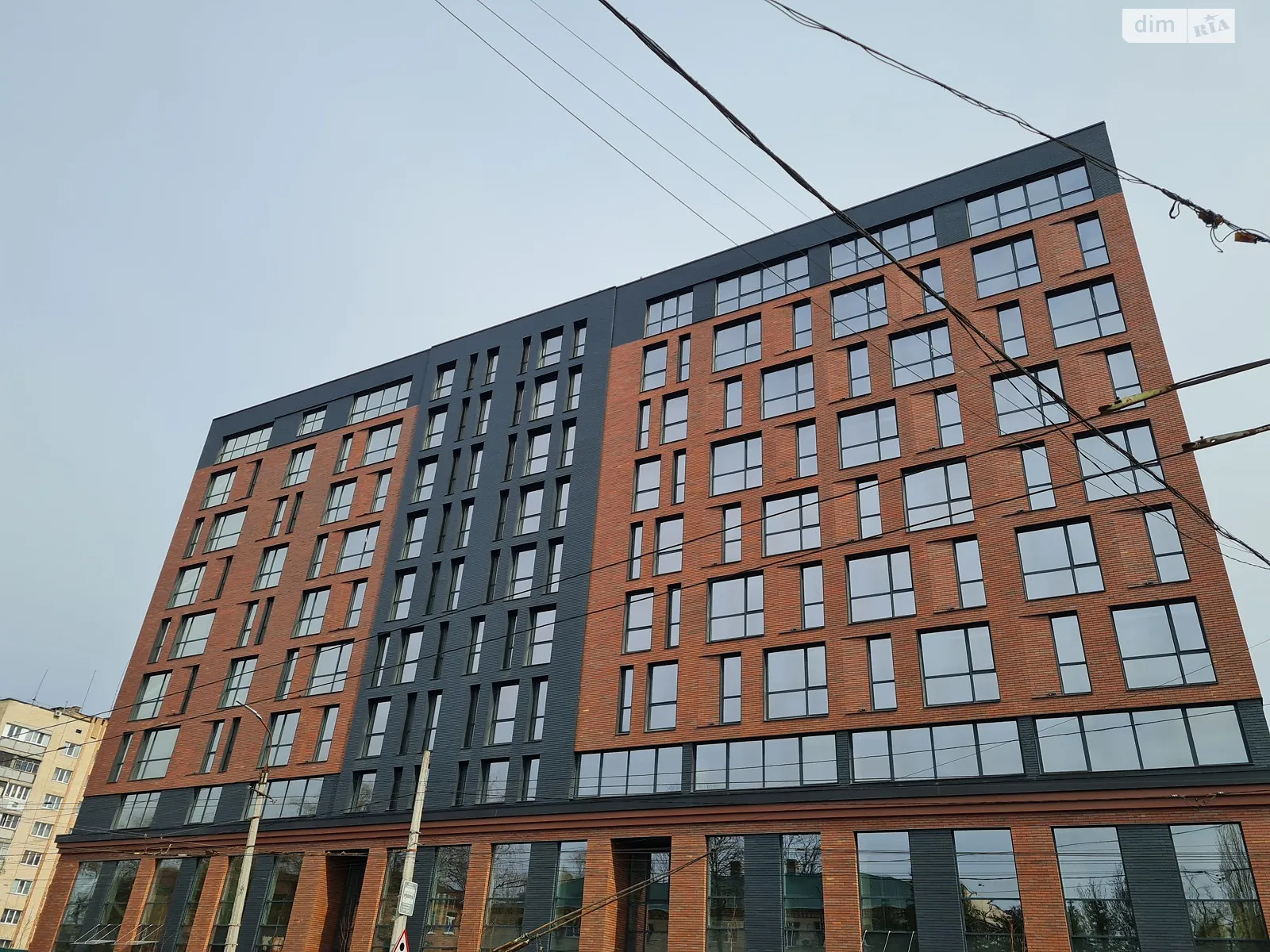 Сдается в аренду офис 45.3 кв. м в бизнес-центре, цена: 15855 грн - фото 1