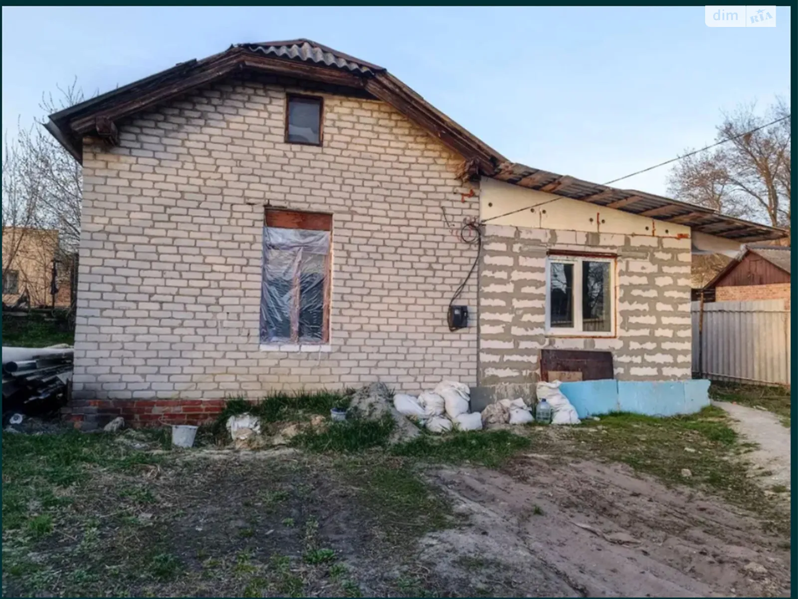 Продається одноповерховий будинок 80 кв. м з каміном, цена: 17000 $