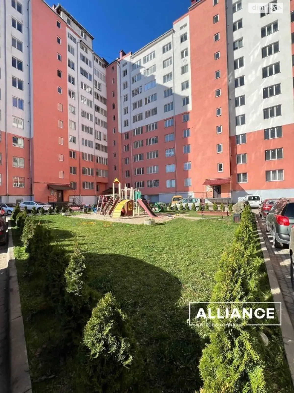 Продается 2-комнатная квартира 63 кв. м в Ивано-Франковске, цена: 38500 $