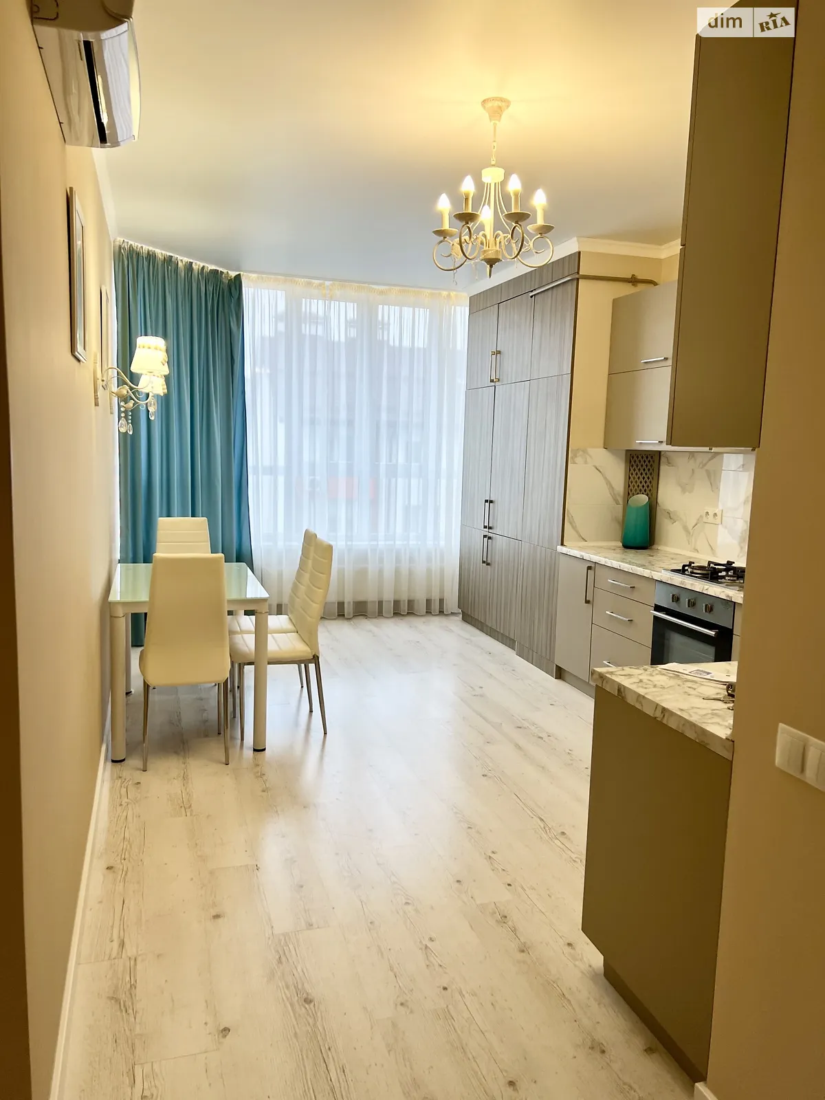 Продается 1-комнатная квартира 41 кв. м в Петропавловской Борщаговке - фото 2