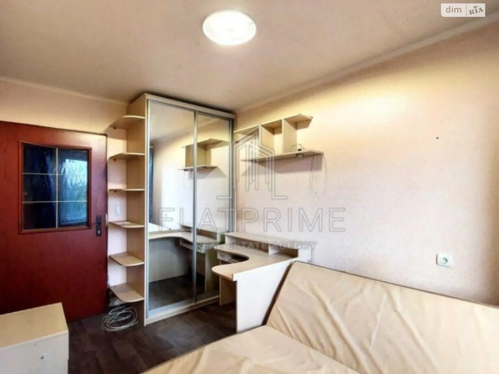 Продается 3-комнатная квартира 56 кв. м в Киеве, ул. Василия Кучера, 2А - фото 1