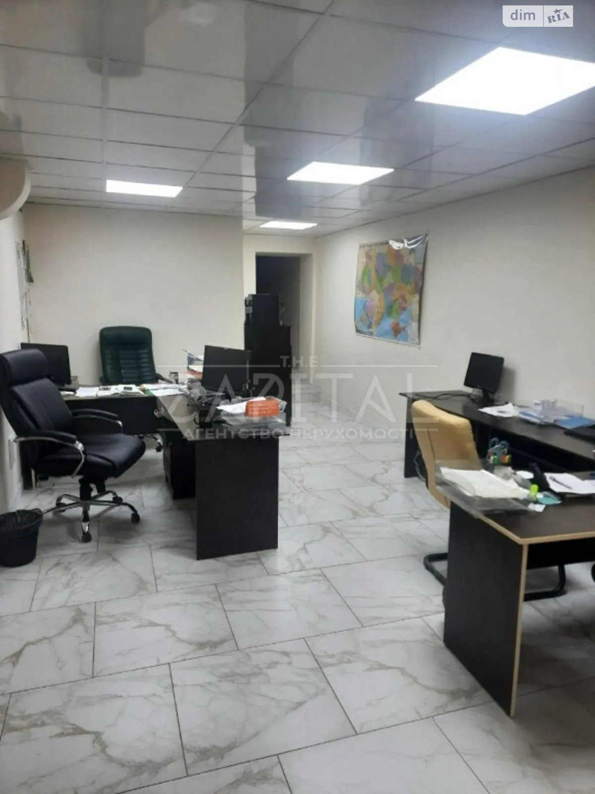 Продается офис 209 кв. м в бизнес-центре - фото 2