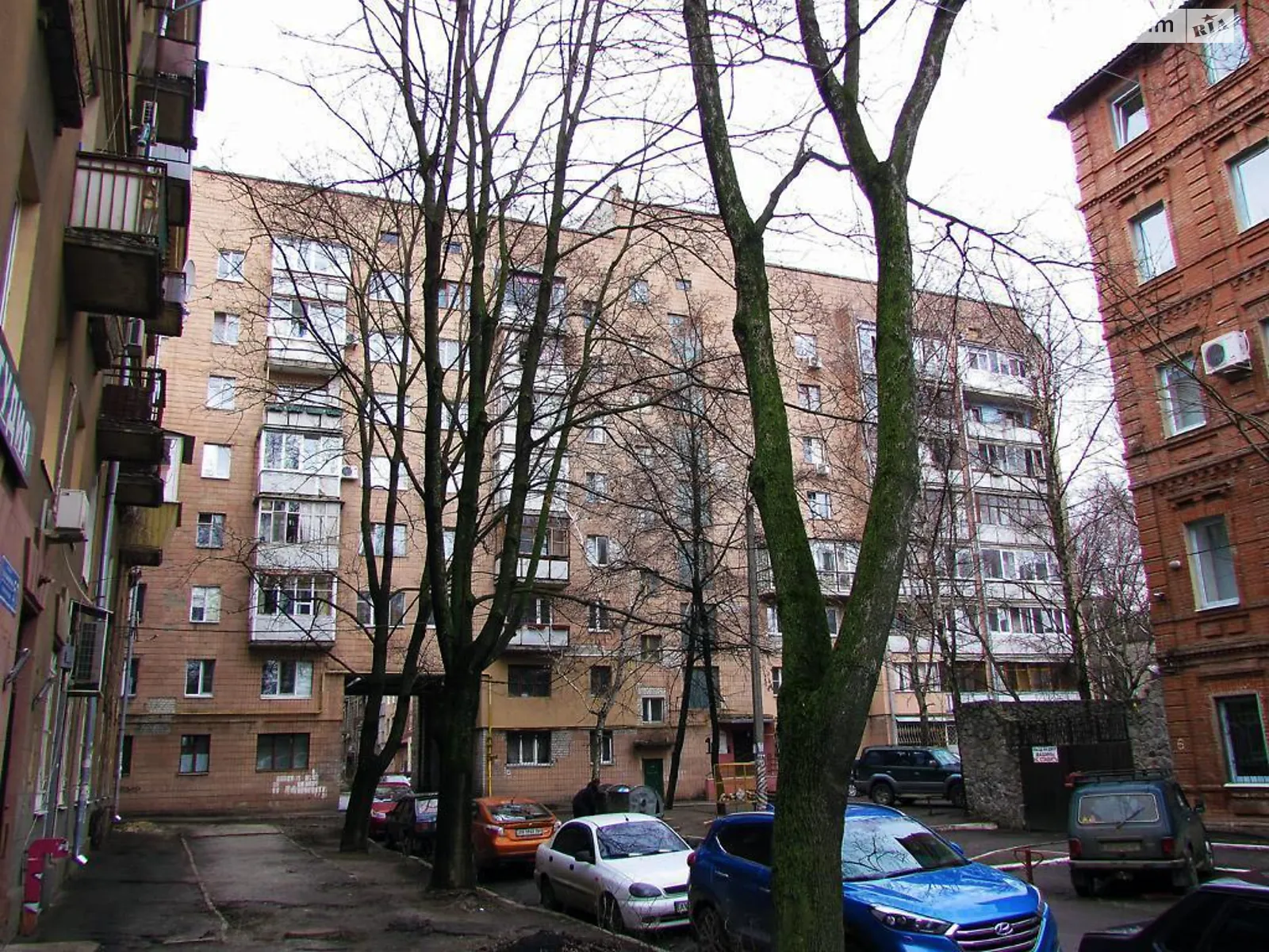 Продается 1-комнатная квартира 37 кв. м в Харькове, ул. Чернышевская, 85 - фото 1