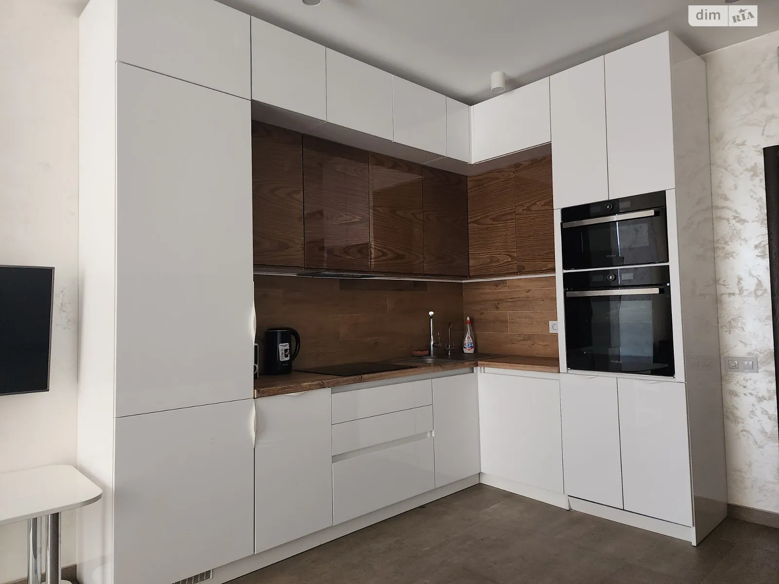 2-комнатная квартира 62 кв. м в Луцке, цена: 450 $ - фото 1