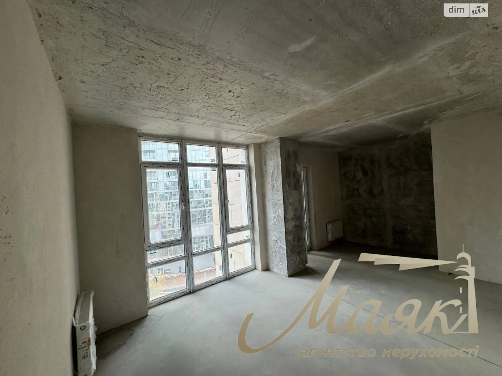 Продается 4-комнатная квартира 210 кв. м в Киеве, ул. Саперное Поле - фото 1