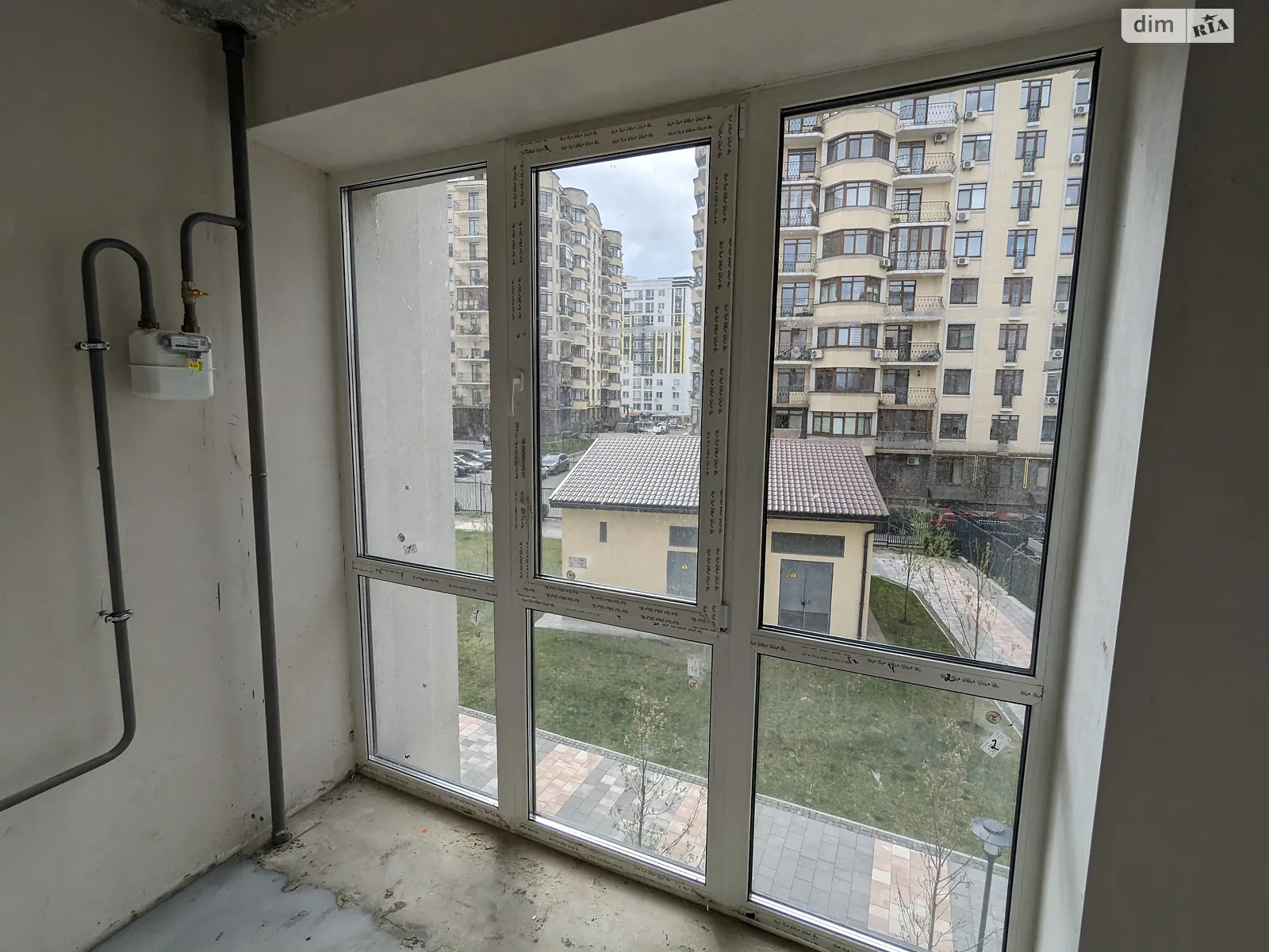 Продается 1-комнатная квартира 40.4 кв. м в Ирпене, ул. Николая Сингаевского(Ново-Оскольская) - фото 1