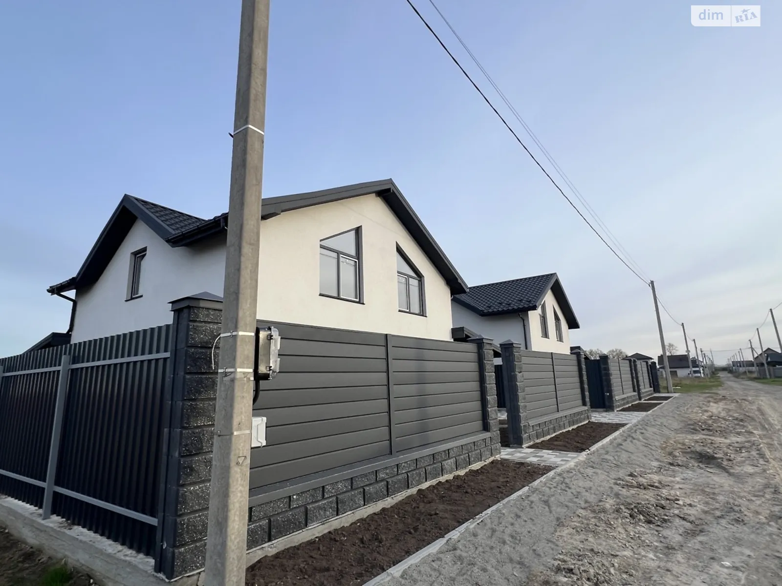 Продается дом на 2 этажа 123.9 кв. м с верандой, цена: 85000 $ - фото 1