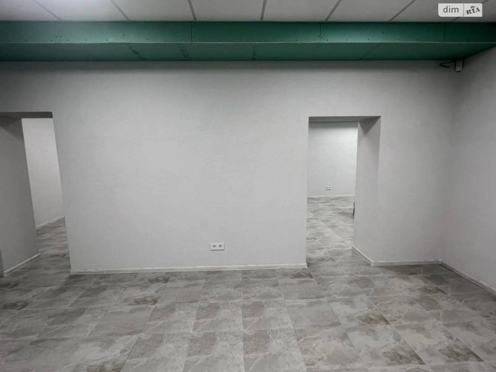 Продается офис 79.3 кв. м в бизнес-центре - фото 2