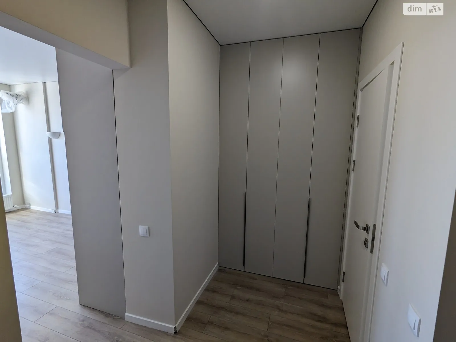 Продається 1-кімнатна квартира 37 кв. м у Ірпені, вул. Виговського(Суворова) - фото 1