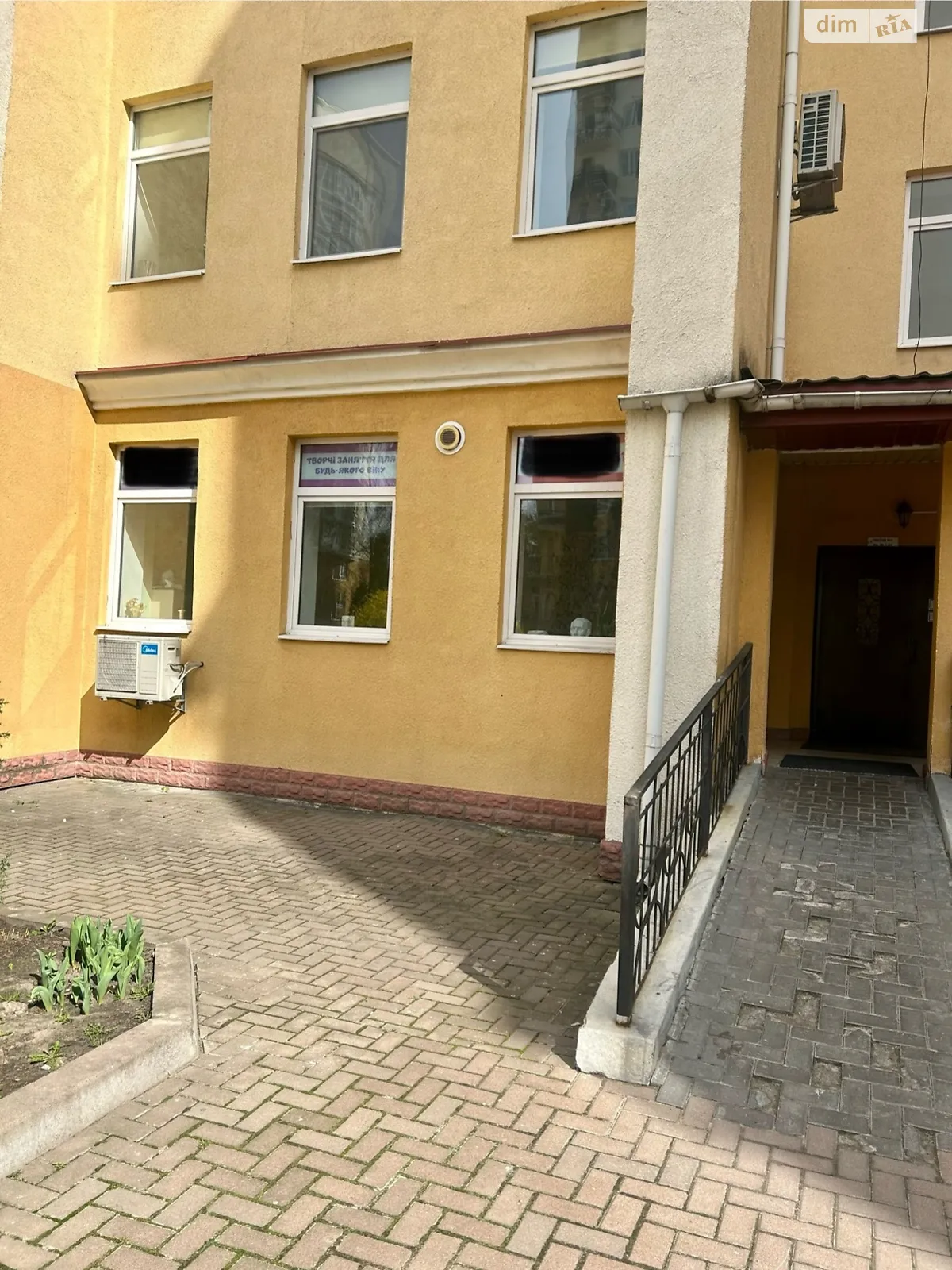Продается 3-комнатная квартира 147 кв. м в Чайках, ул. Валерия Лобановского, 21