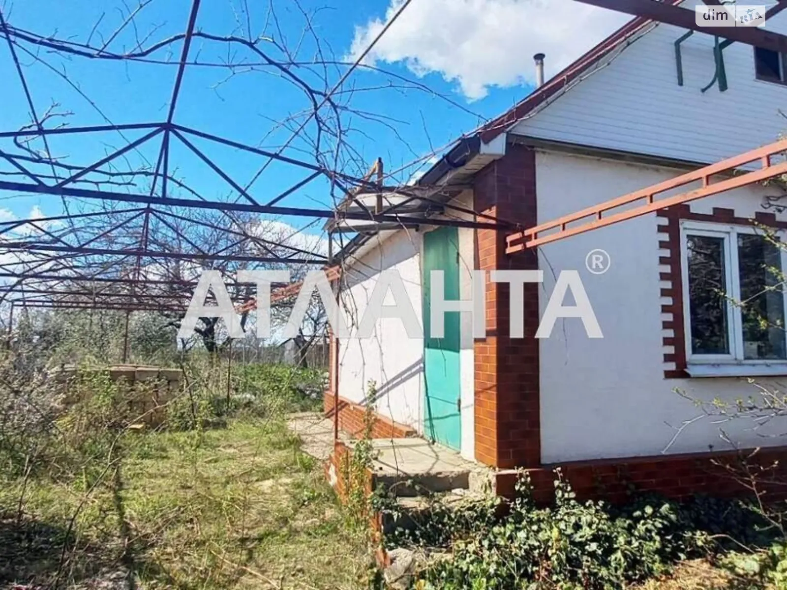 Продається одноповерховий будинок 33 кв. м з гаражем, цена: 10500 $