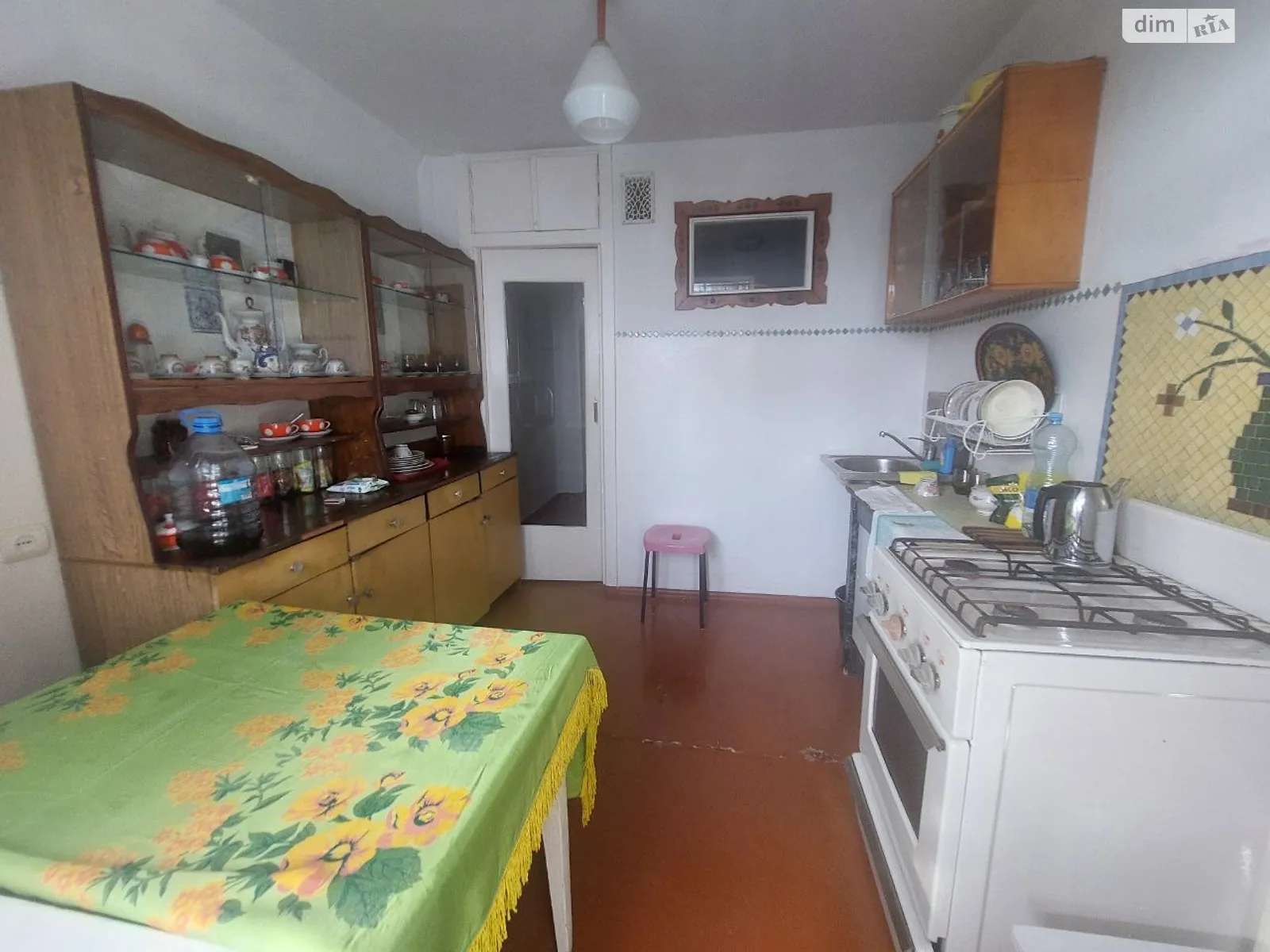 Продается 3-комнатная квартира 62 кв. м в Кременчуге, цена: 23000 $