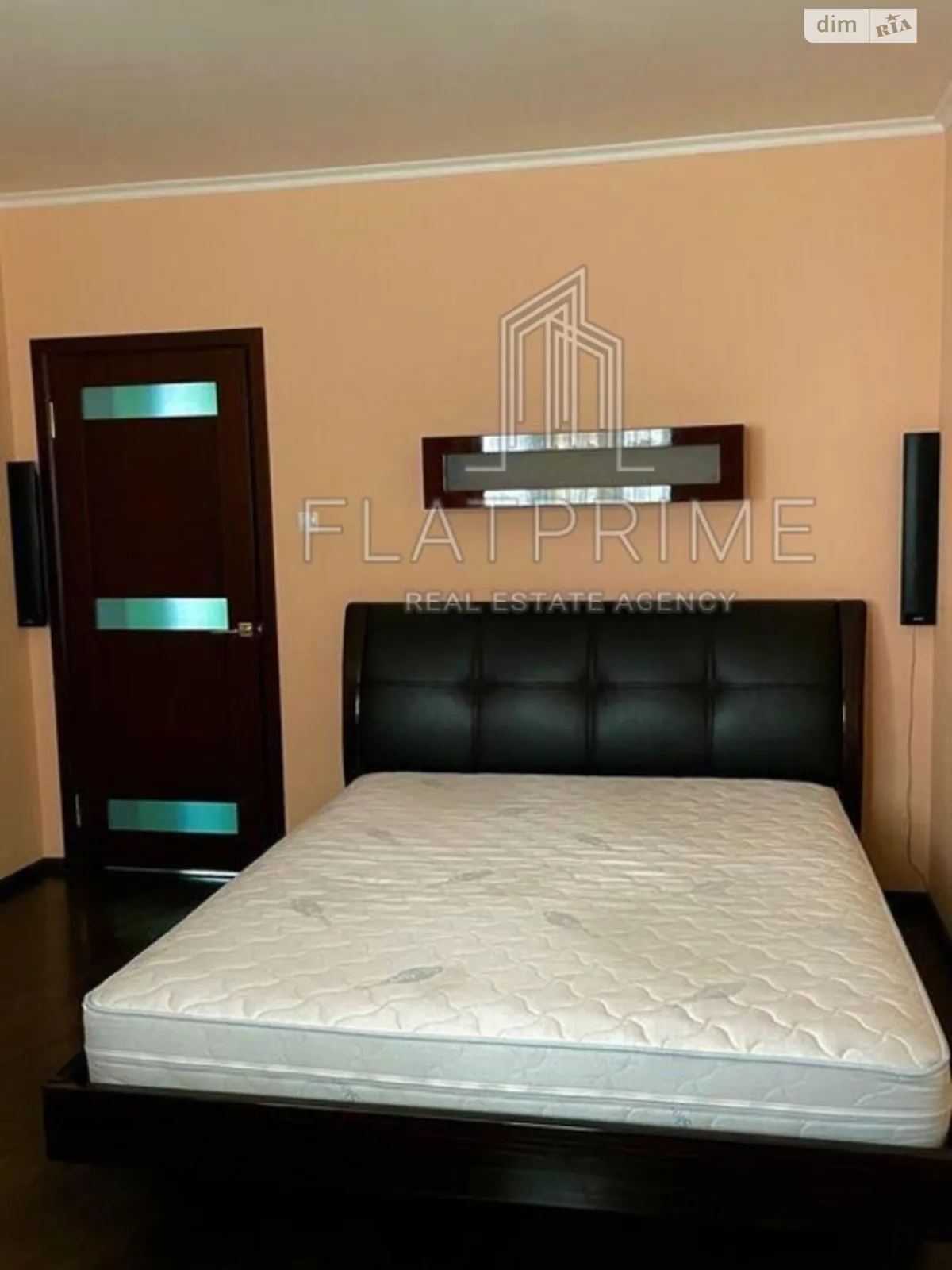 Продається 2-кімнатна квартира 56 кв. м у Києві, цена: 87000 $