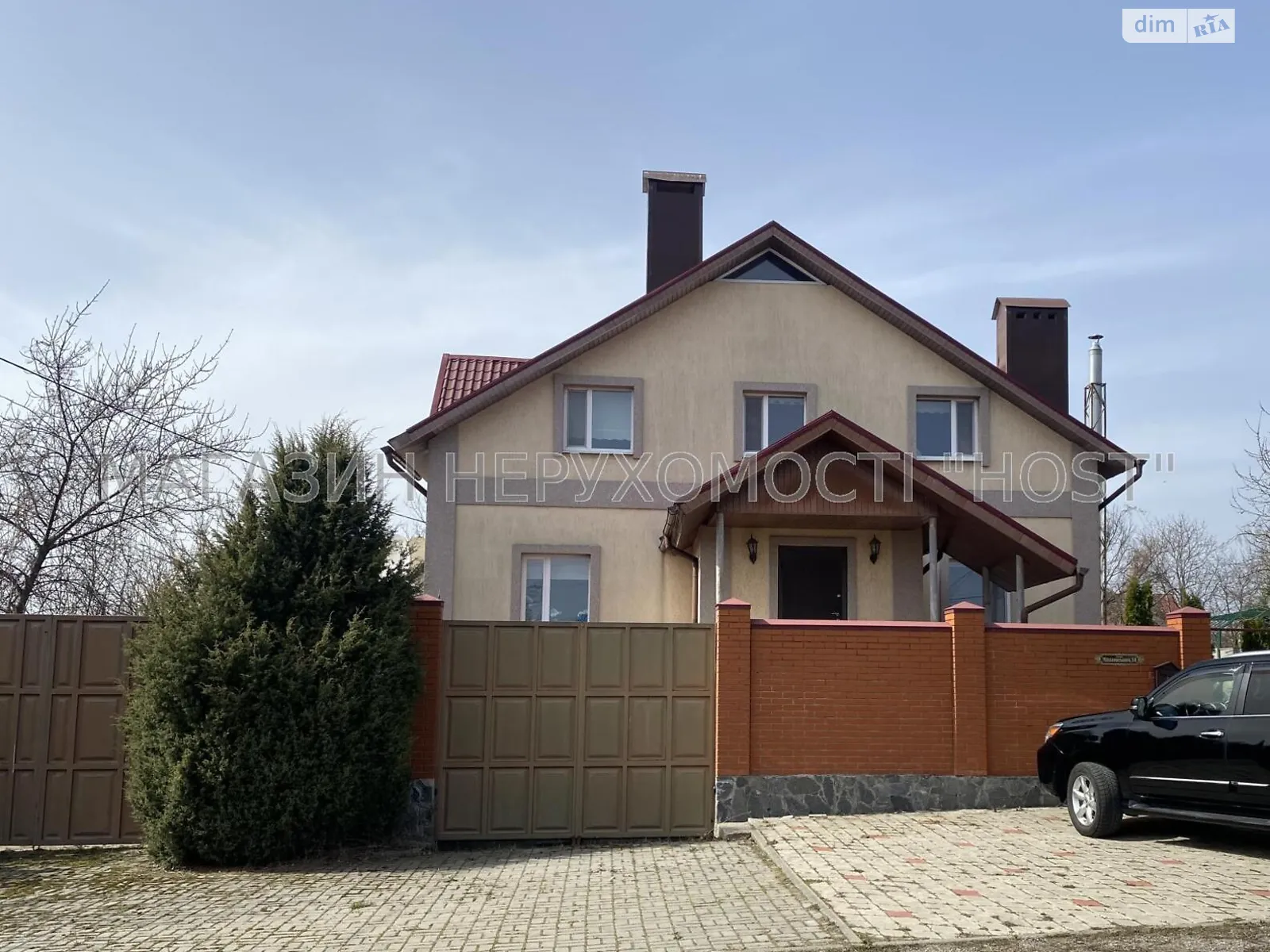 Продається будинок 2 поверховий 292 кв. м с басейном, цена: 105000 $