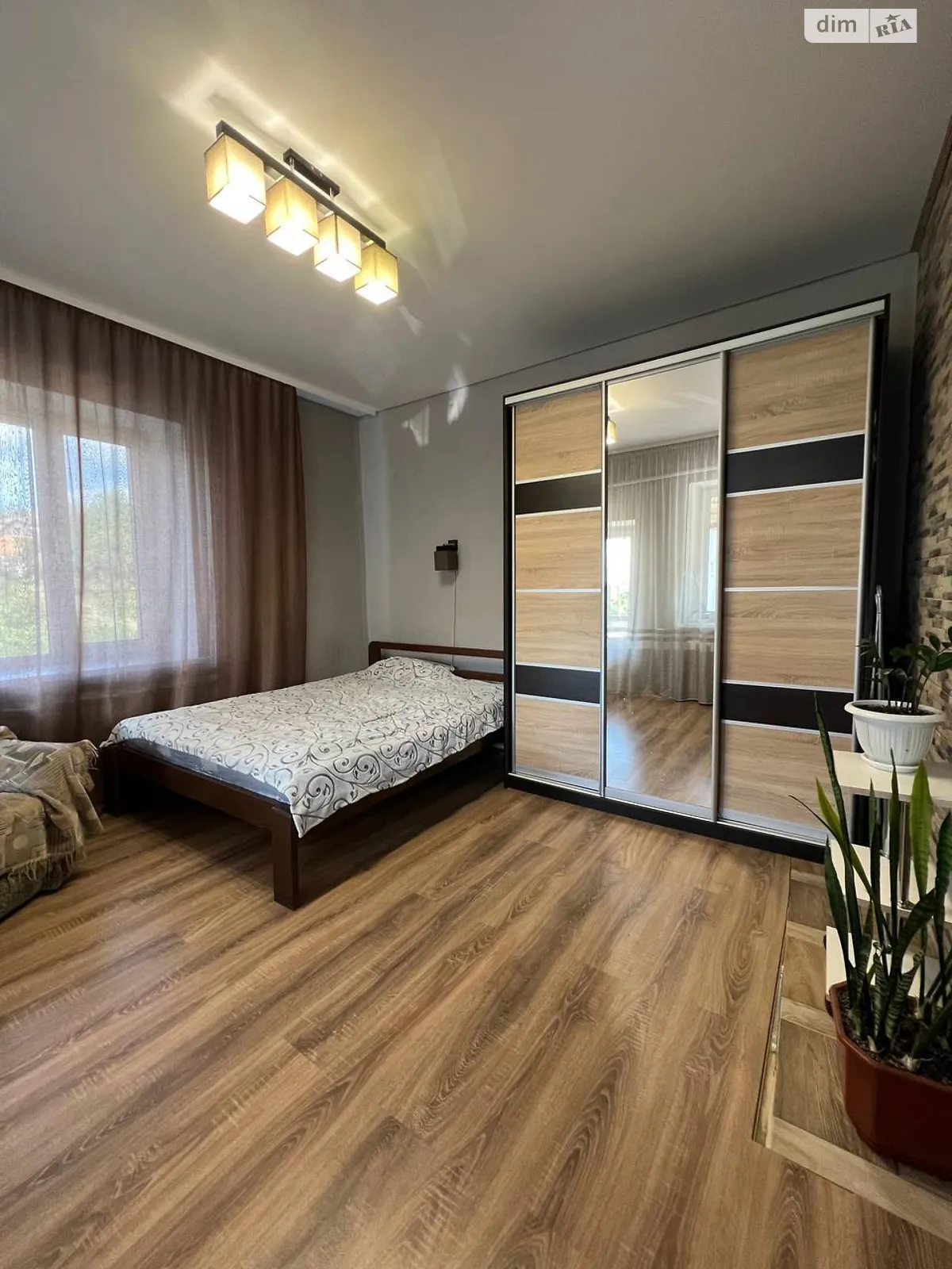 Продается часть дома 75 кв. м с гаражом, цена: 68000 $ - фото 1