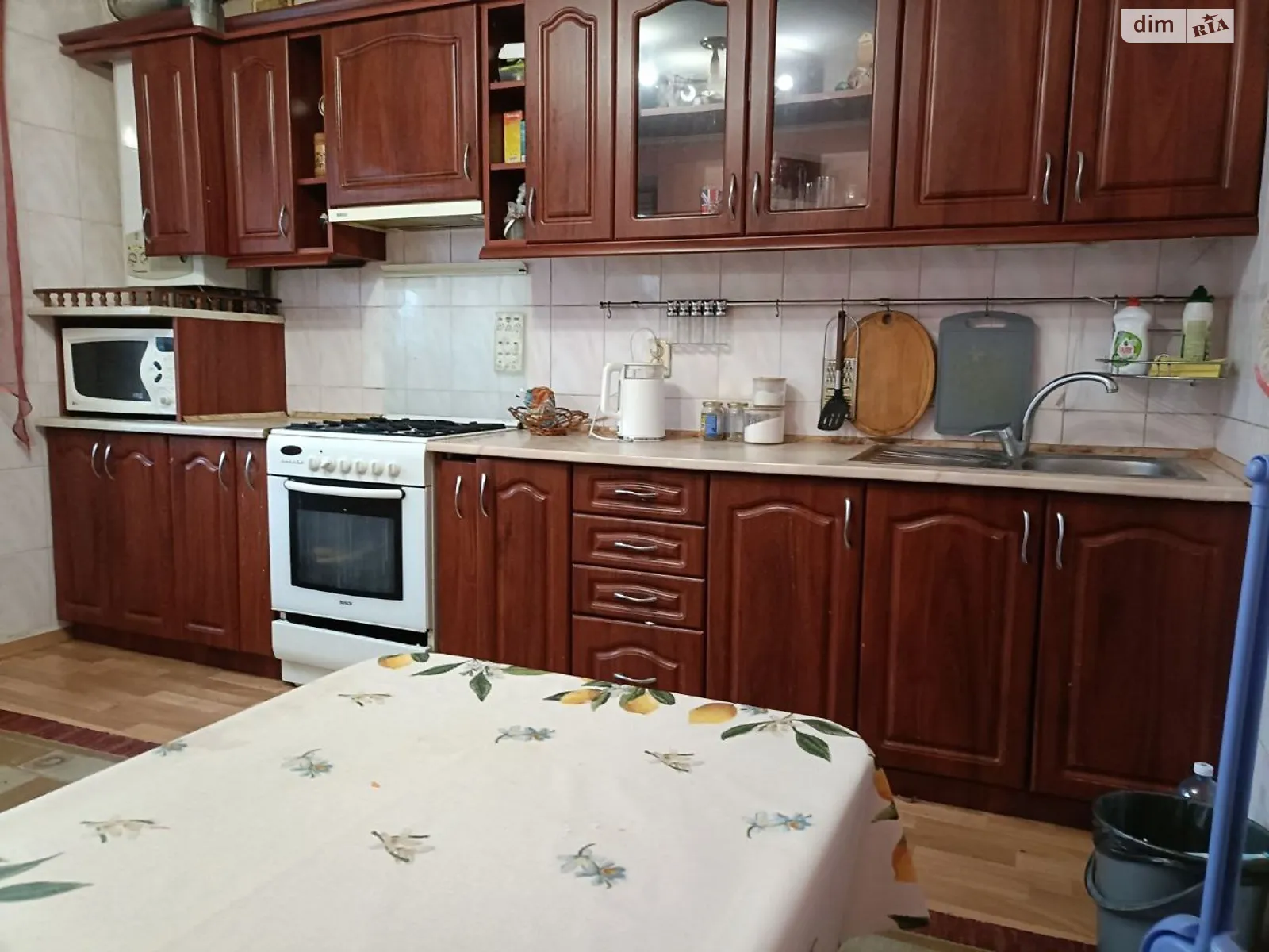 Продается 3-комнатная квартира 94 кв. м в Хмельницком, ул. Свободы, 22 - фото 1