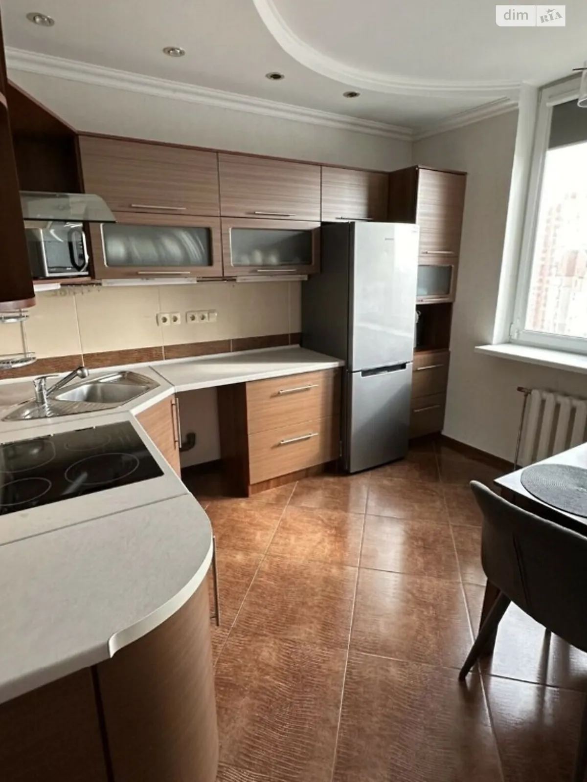 Продается 2-комнатная квартира 70 кв. м в Киеве, ул. Елены Пчилки, 2 - фото 1