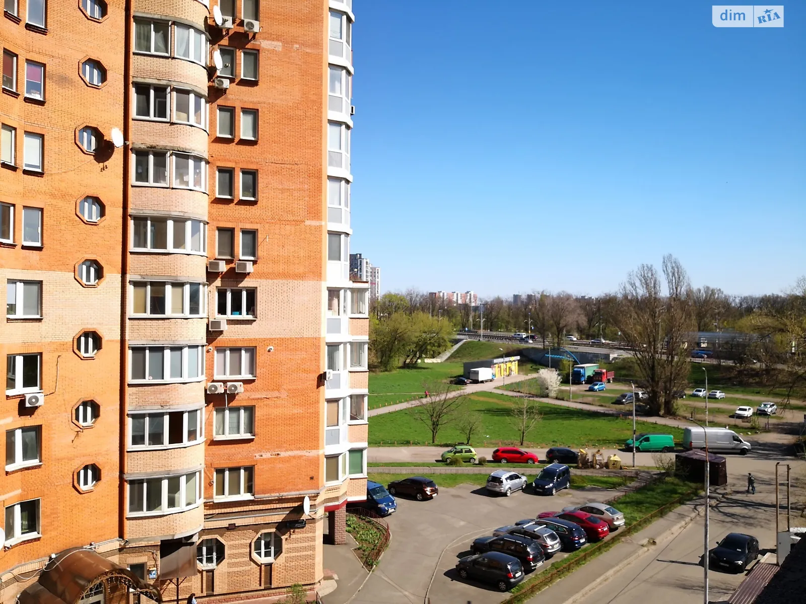 Продается 1-комнатная квартира 46 кв. м в Киеве, цена: 26000 $