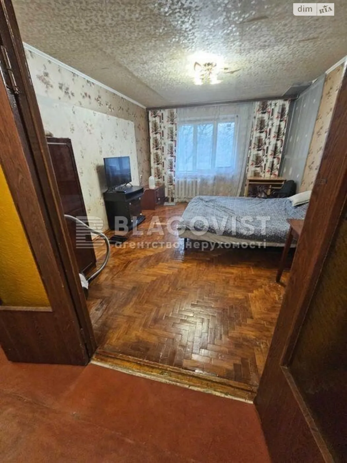 Продается 3-комнатная квартира 76 кв. м в Киеве, ул. Симиренко, 31 - фото 1