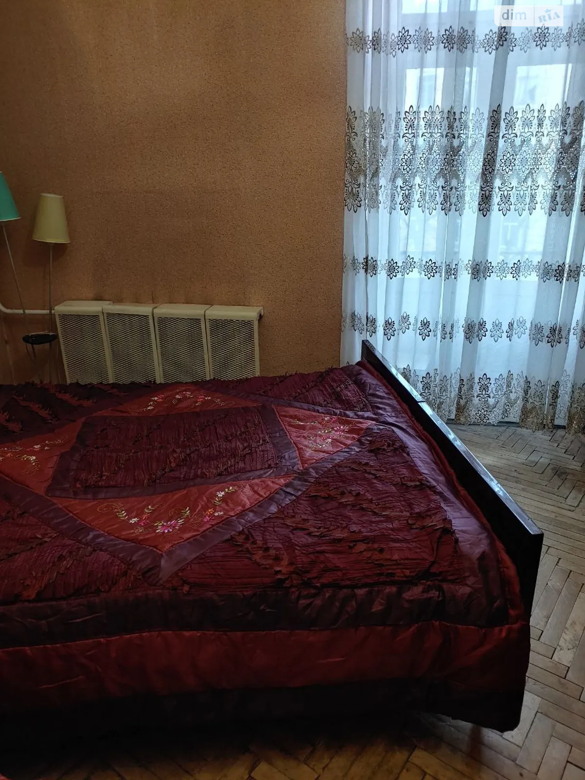 Сдается в аренду 2-комнатная квартира 52 кв. м в Львове, ул. Князя Романа, 2
