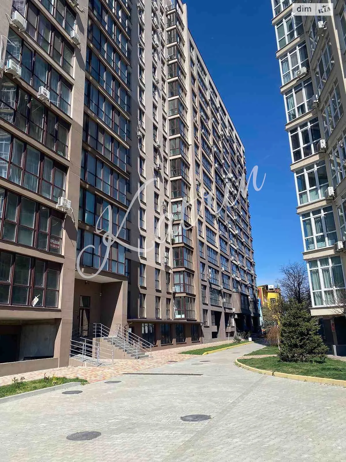 Продається 1-кімнатна квартира 107.1 кв. м у Дніпрі, вул. Мандриківська, 51Л секція 3 - фото 1