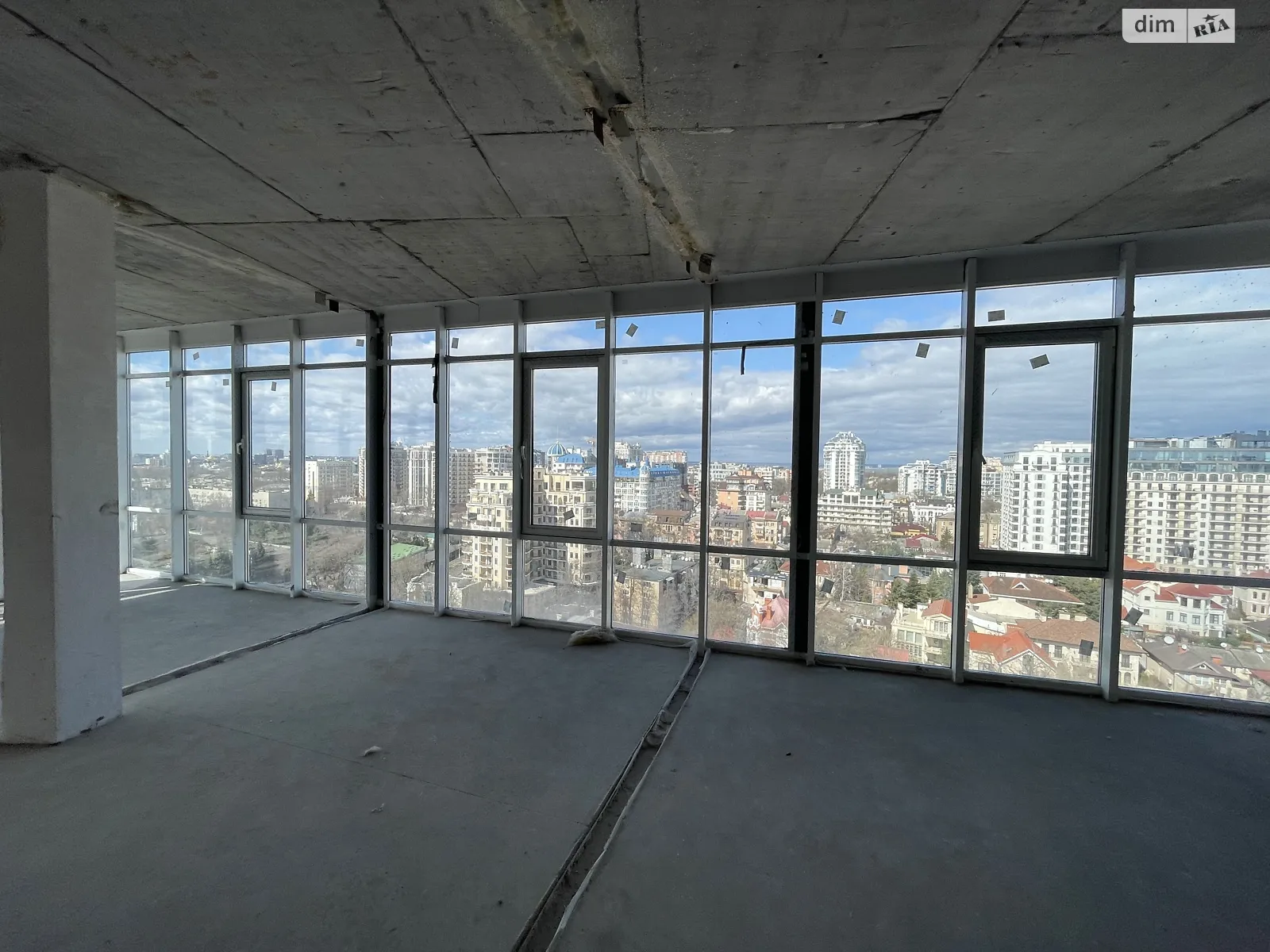 Продається 1-кімнатна квартира 58.9 кв. м у Одесі, пров. Удільний - фото 1