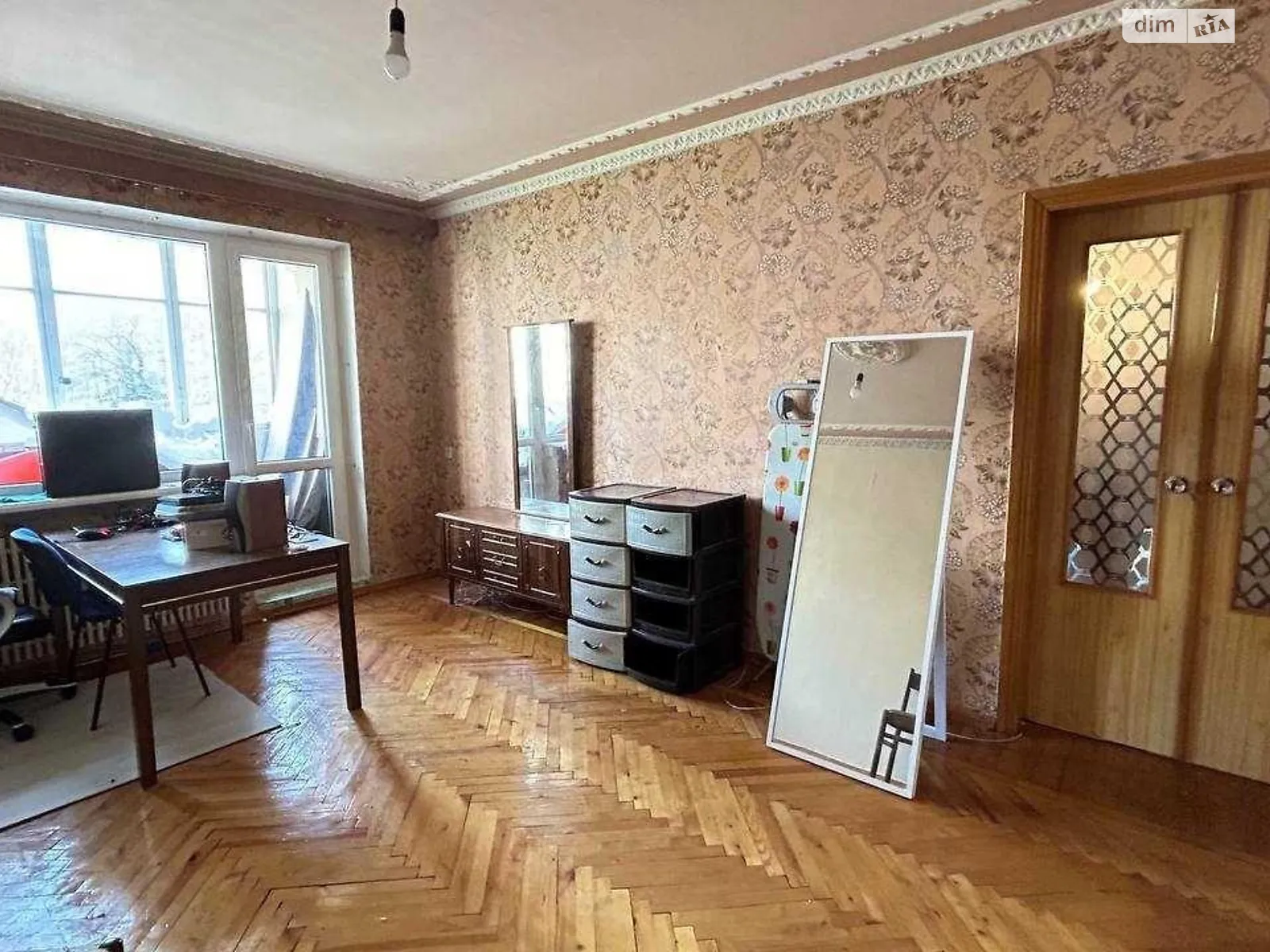 Продається 4-кімнатна квартира 83 кв. м у Харкові, вул. Маршала Рибалка