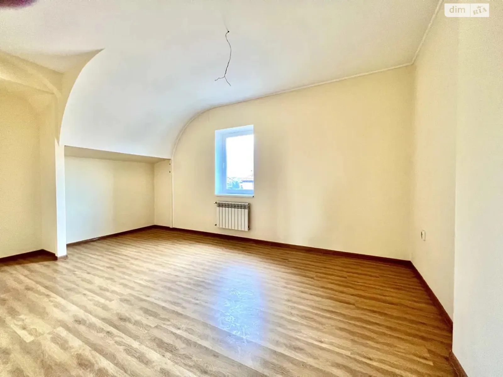 Продается дом на 2 этажа 198 кв. м с подвалом - фото 3