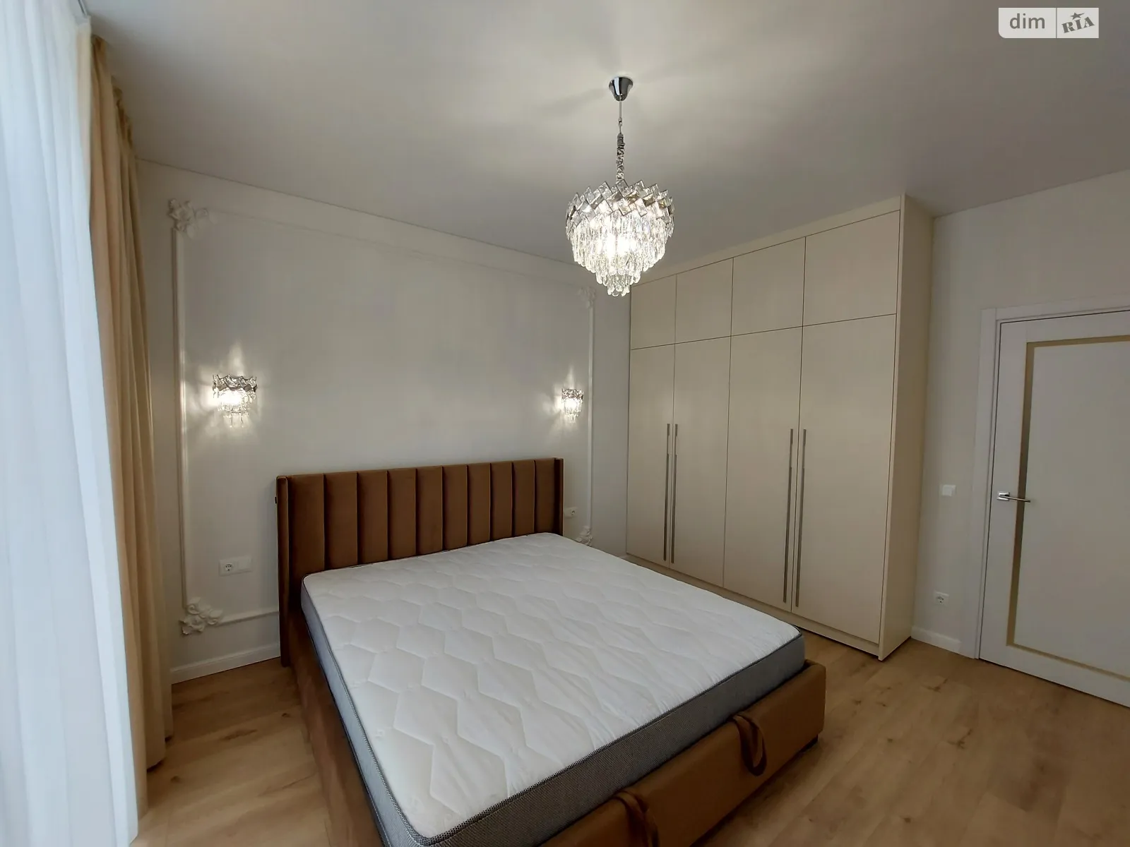 Сдается в аренду 2-комнатная квартира 68 кв. м в Ужгороде, ул. Николая Бобяка, 1А - фото 1