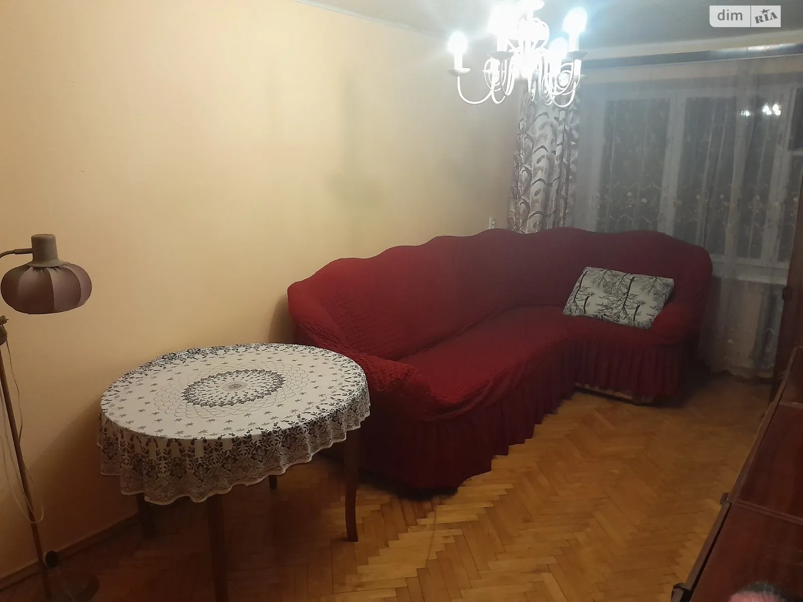 Сдается в аренду комната 58 кв. м в Тернополе, цена: 2300 грн