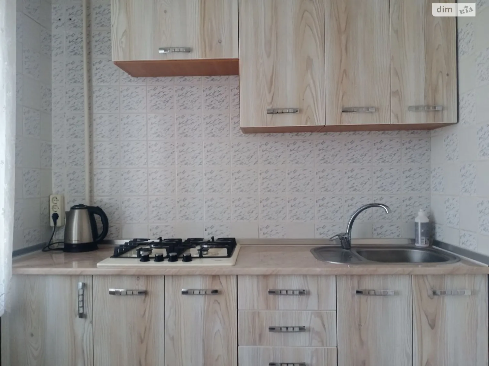 1-комнатная квартира 34 кв. м в Запорожье, ул. Автозаводская, 16 - фото 1