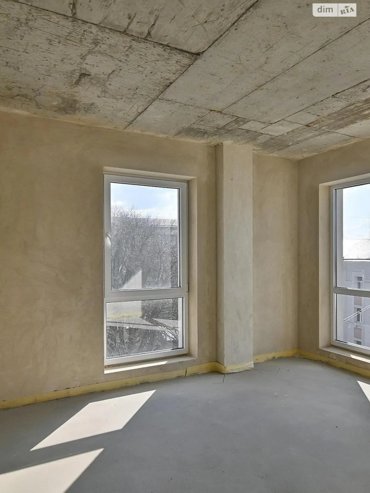 Продается 1-комнатная квартира 46 кв. м в Ровно - фото 4