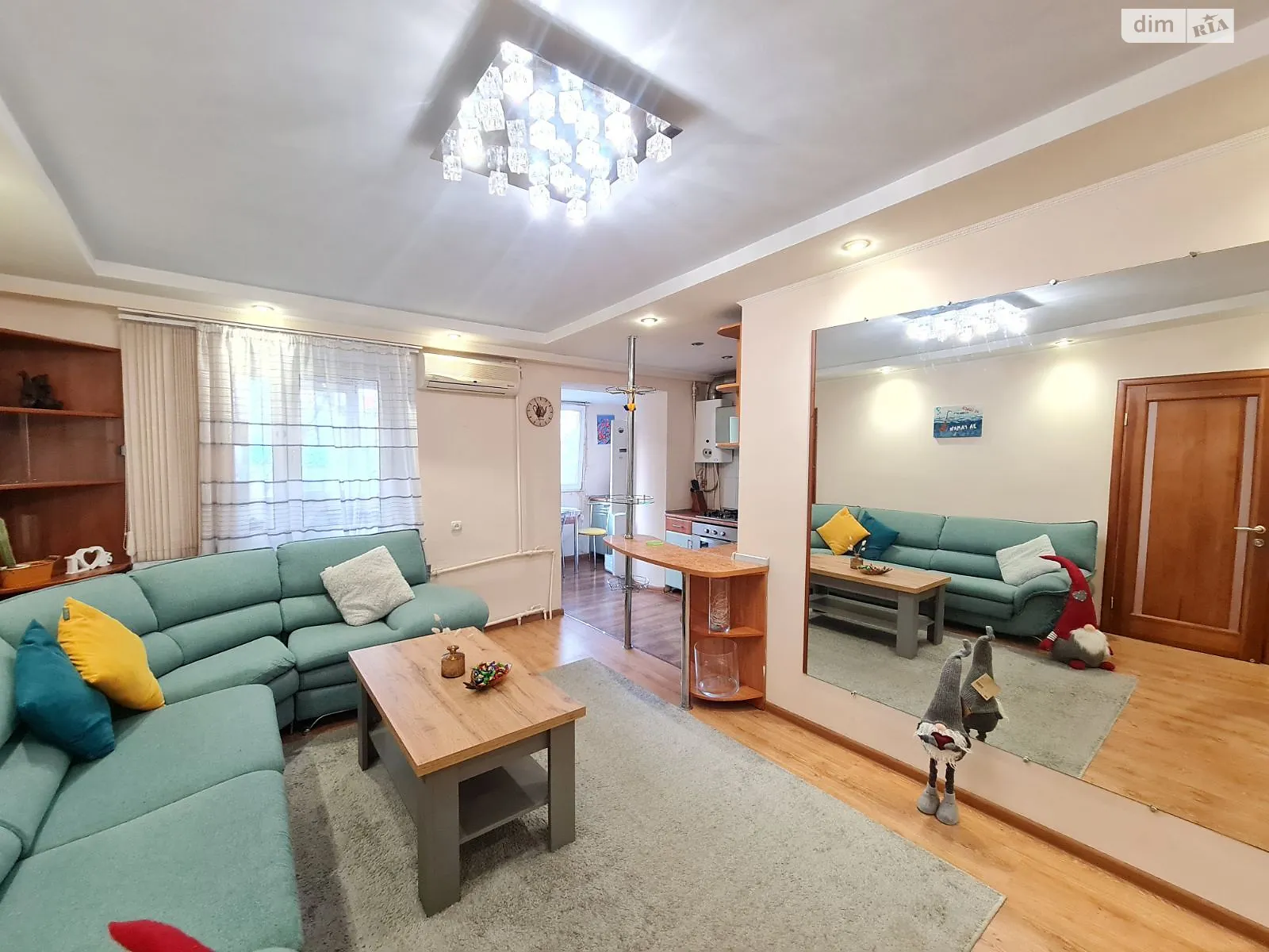 Продается 3-комнатная квартира 56 кв. м в Одессе, цена: 37500 $