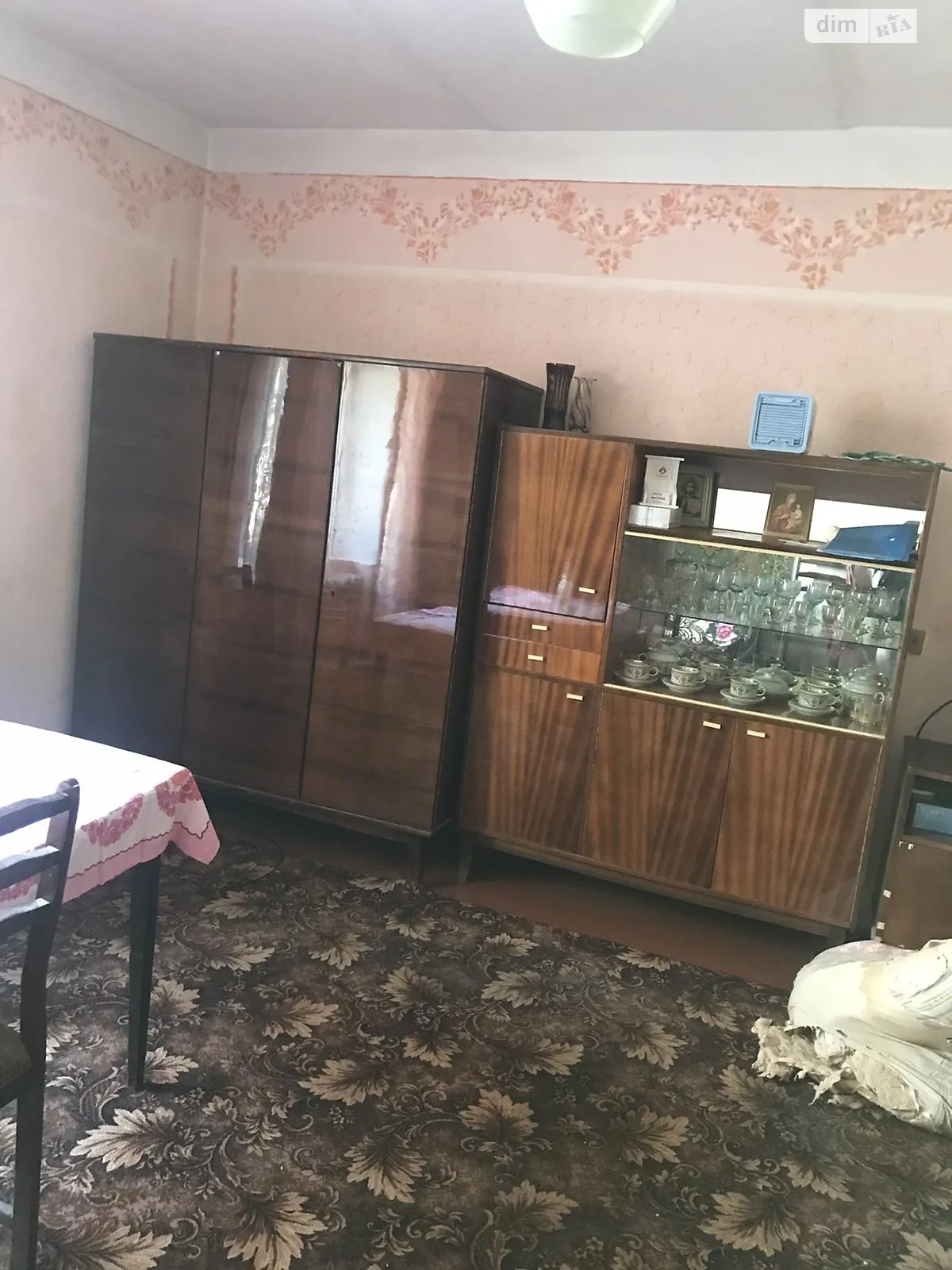 Сдается в аренду 1-комнатная квартира 38 кв. м в Черновцах, цена: 4500 грн