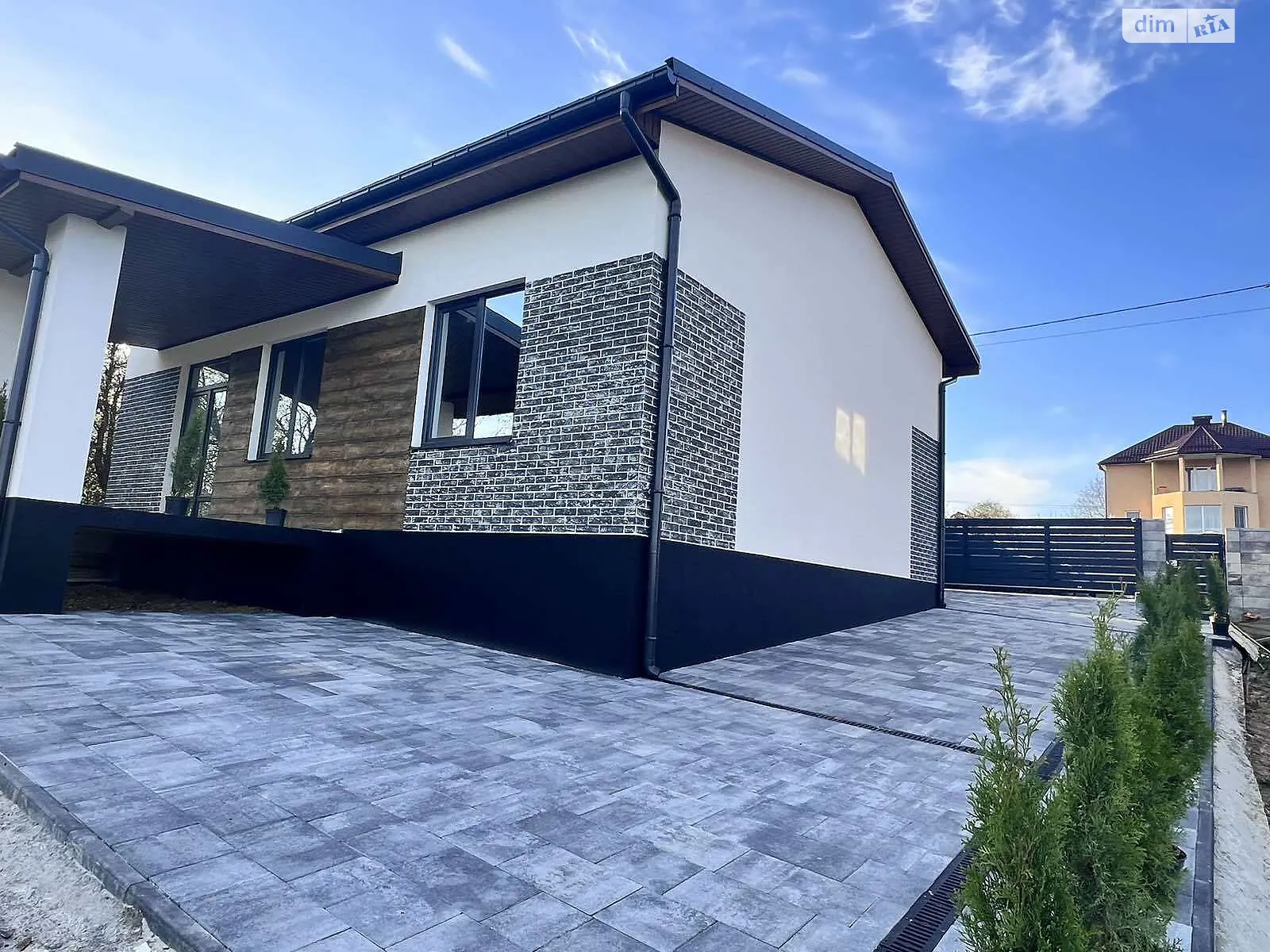 Продається одноповерховий будинок 80 кв. м з мансардою, цена: 79000 $ - фото 1