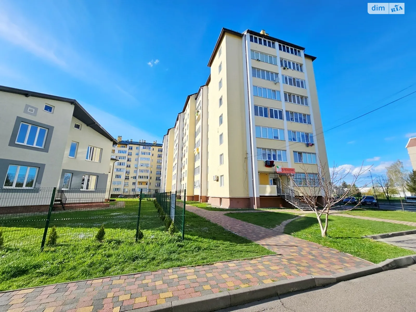 Продается 3-комнатная квартира 85 кв. м в Стрые - фото 1