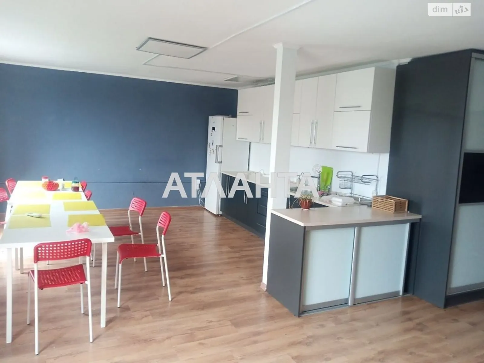 Сдается в аренду офис 420 кв. м в бизнес-центре, цена: 2520 $