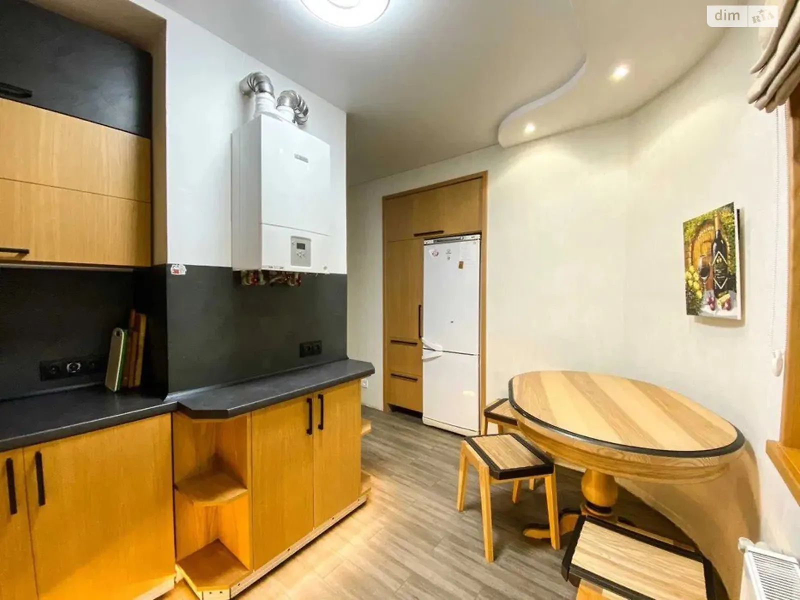 Продается 3-комнатная квартира 74 кв. м в Ирпене, ул. Матвея Донцова(Тургеневская)